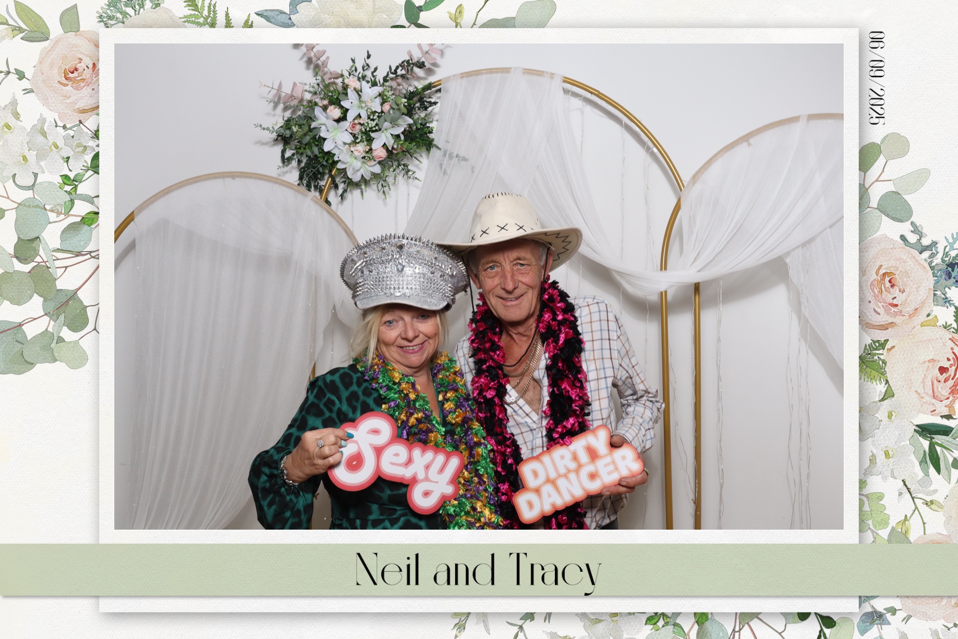 Neil & Tracy  | View more photos from the event at gallery.magicimages.uk/u/MagicImages/Neil-Tracy