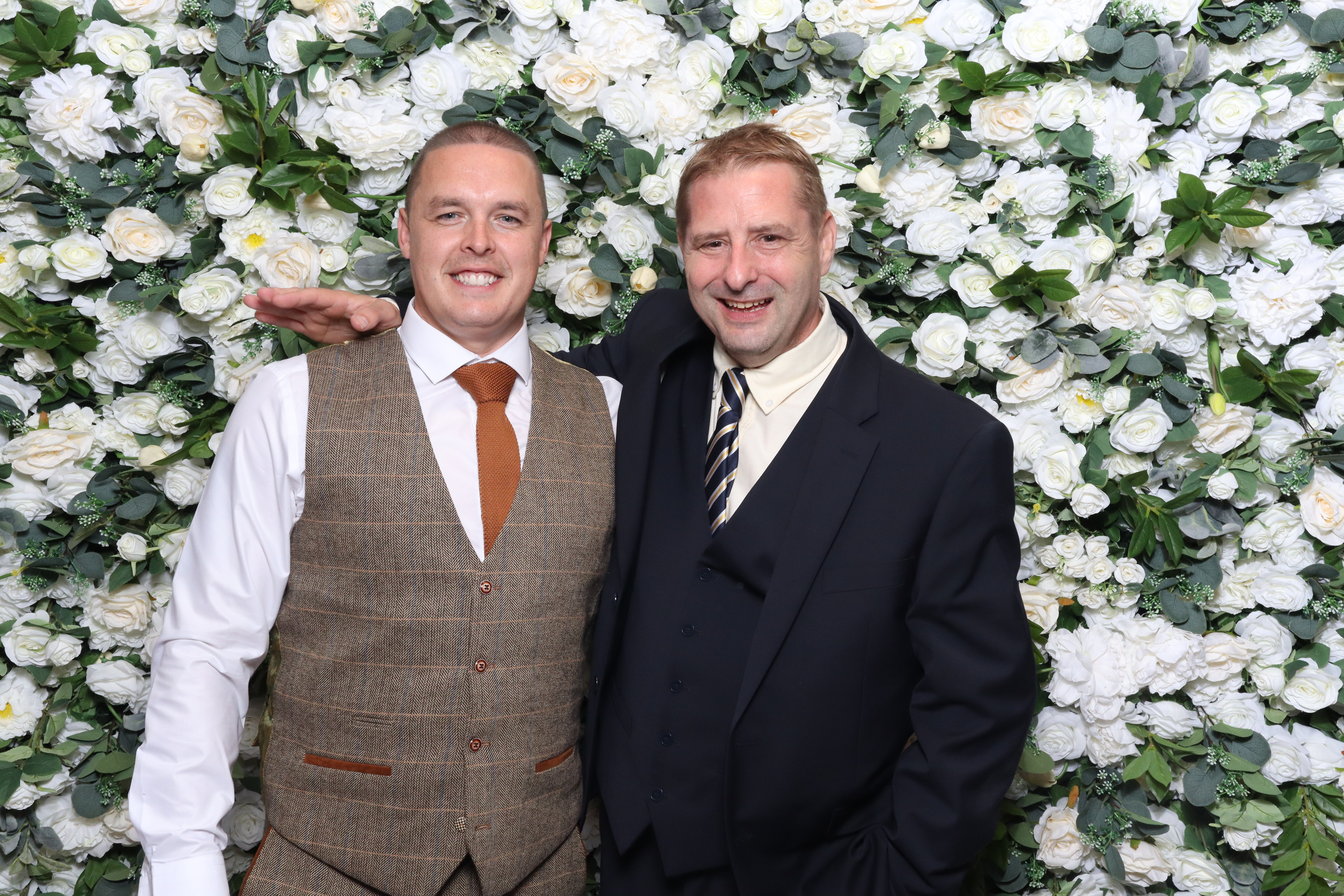 Nicole & Andy  | View more photos from the event at gallery.magicimages.uk/u/MagicImages/Nicole-Andy