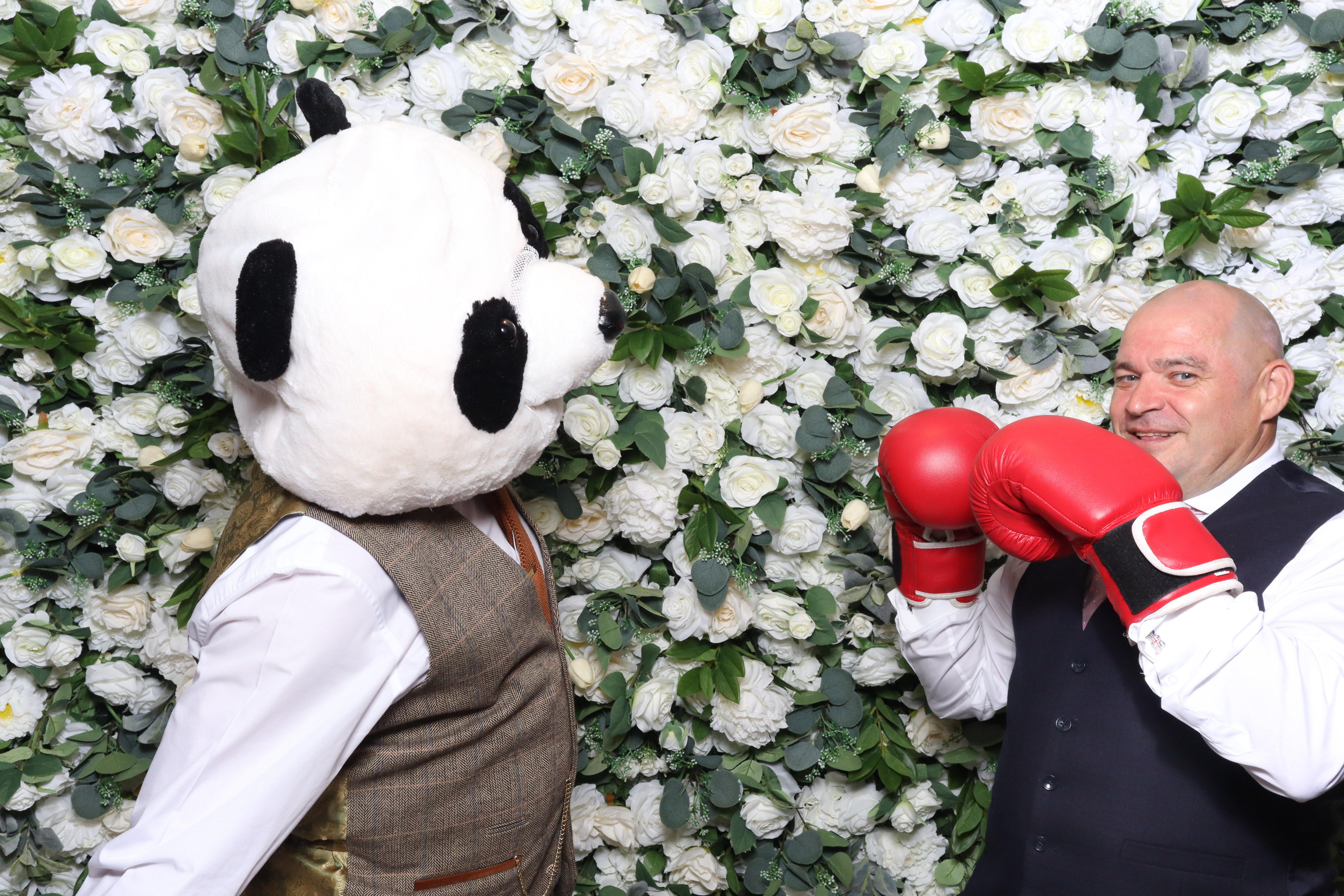 Nicole & Andy  | View more photos from the event at gallery.magicimages.uk/u/MagicImages/Nicole-Andy