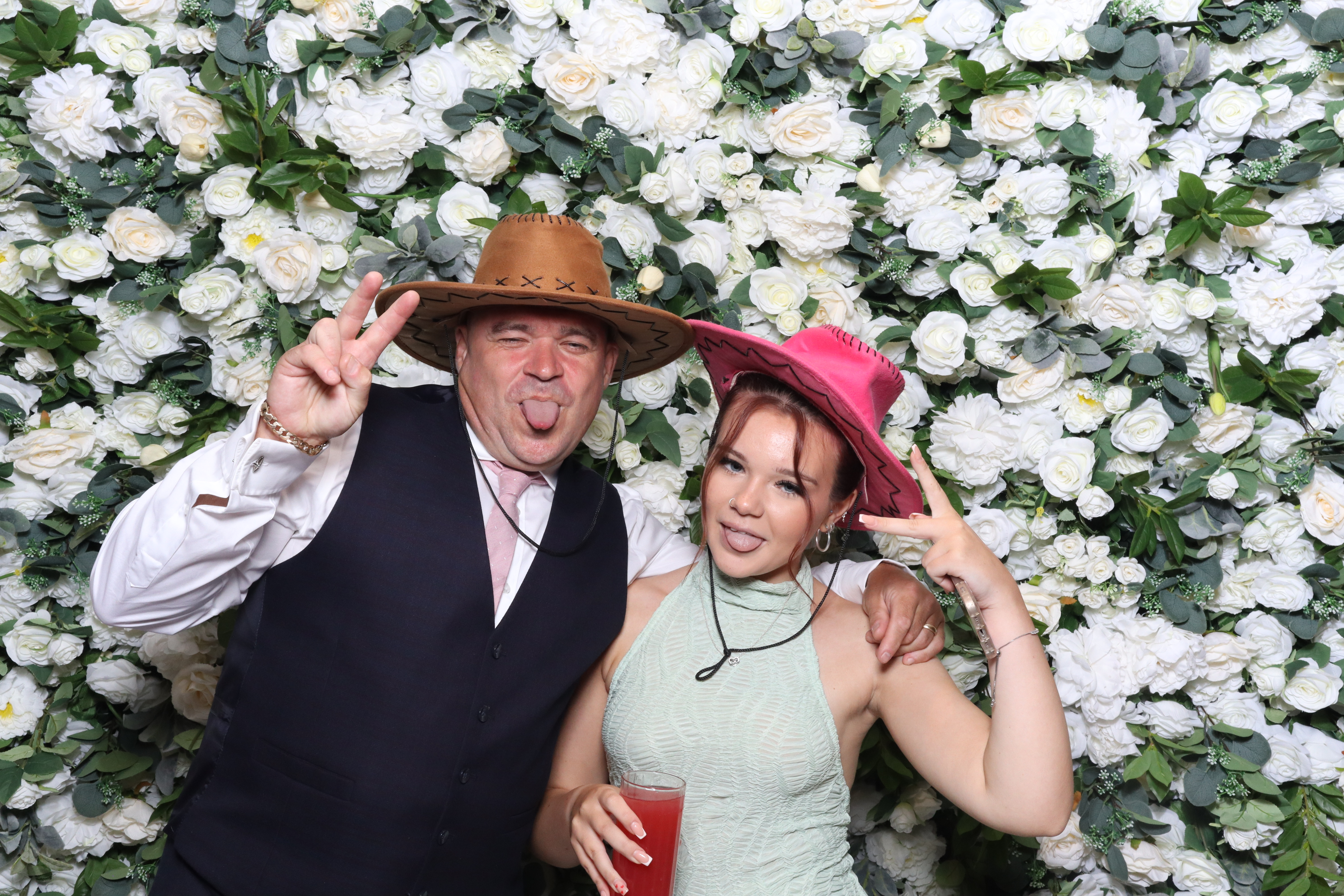 Nicole & Andy  | View more photos from the event at gallery.magicimages.uk/u/MagicImages/Nicole-Andy