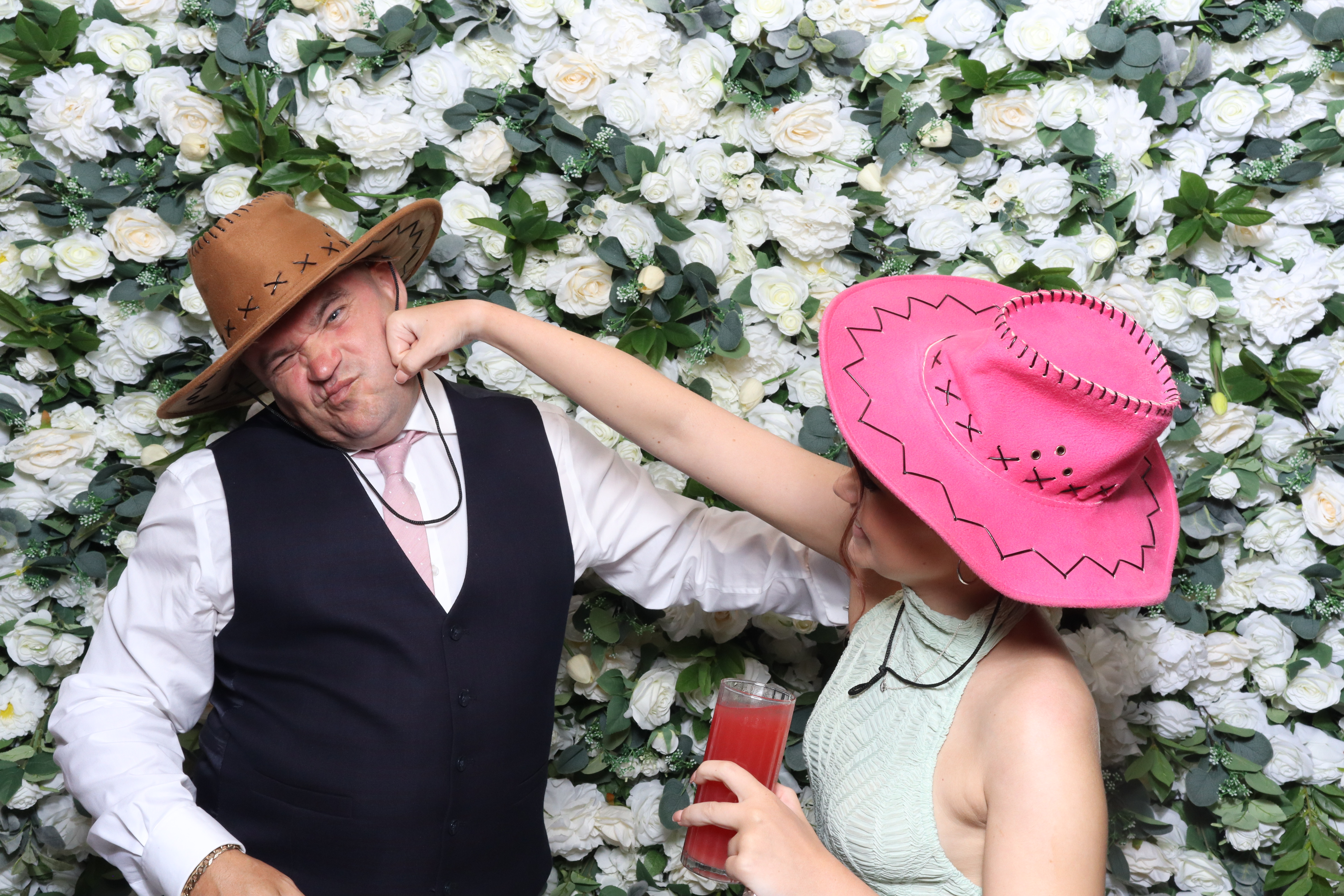 Nicole & Andy  | View more photos from the event at gallery.magicimages.uk/u/MagicImages/Nicole-Andy