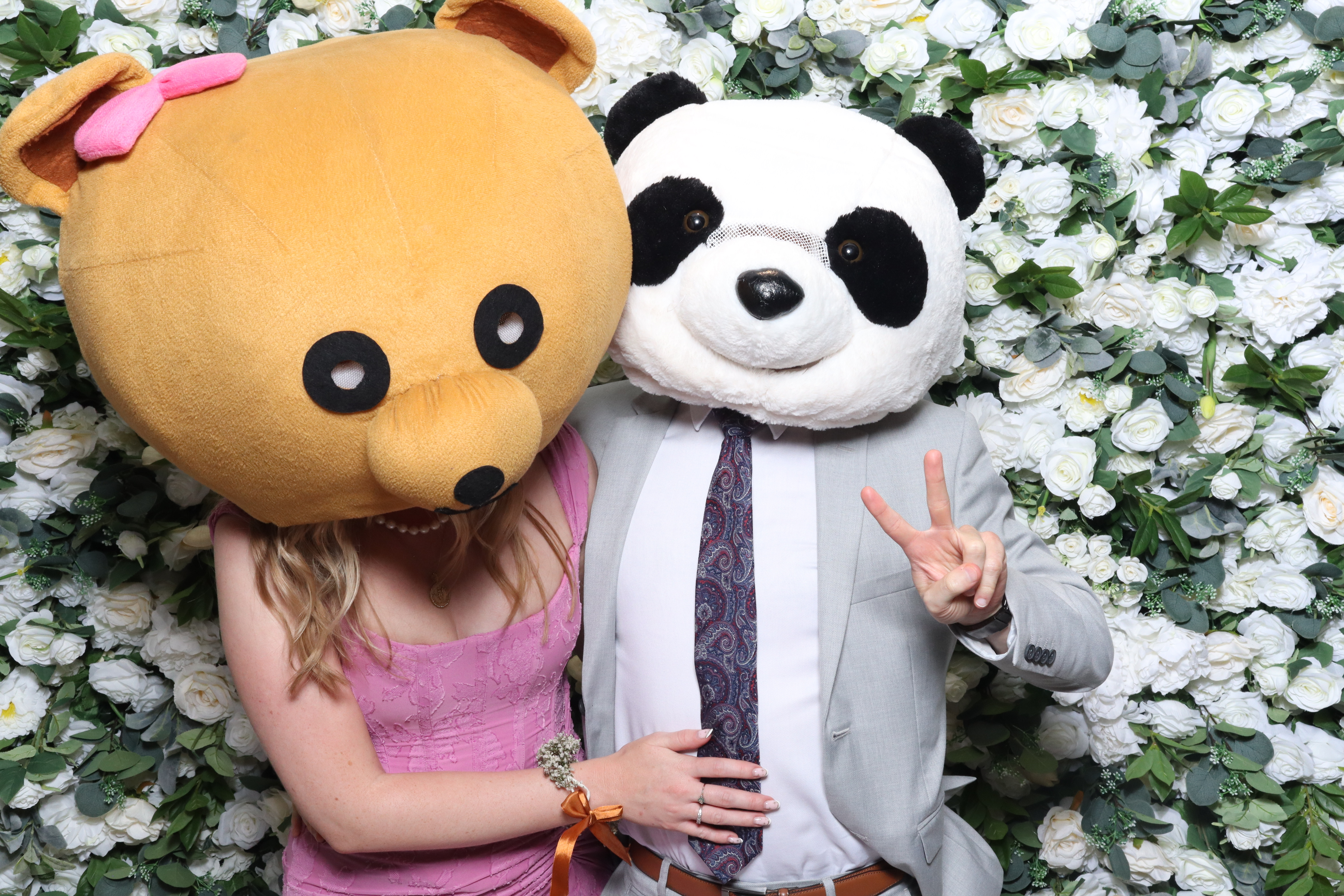 Nicole & Andy  | View more photos from the event at gallery.magicimages.uk/u/MagicImages/Nicole-Andy