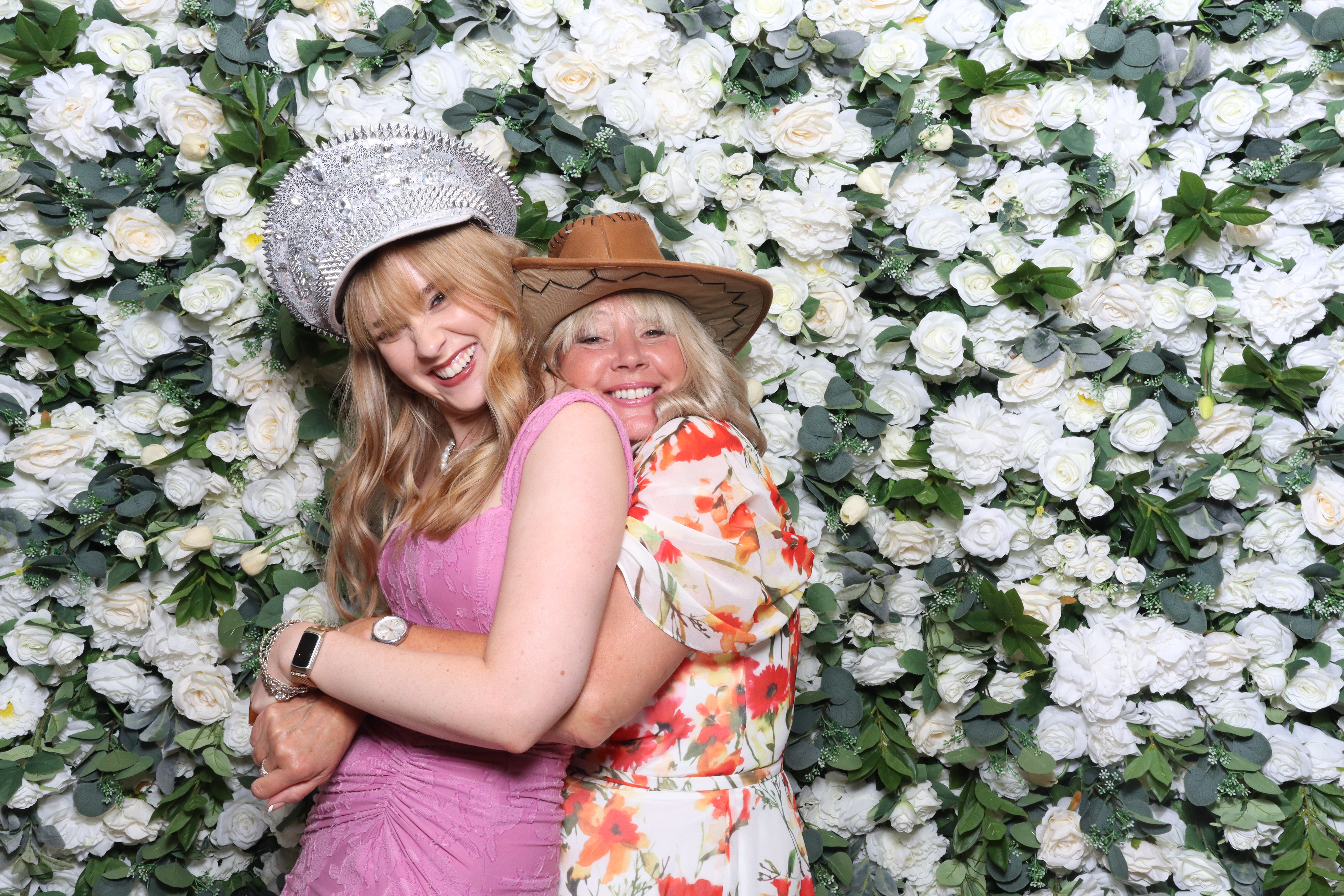 Nicole & Andy  | View more photos from the event at gallery.magicimages.uk/u/MagicImages/Nicole-Andy