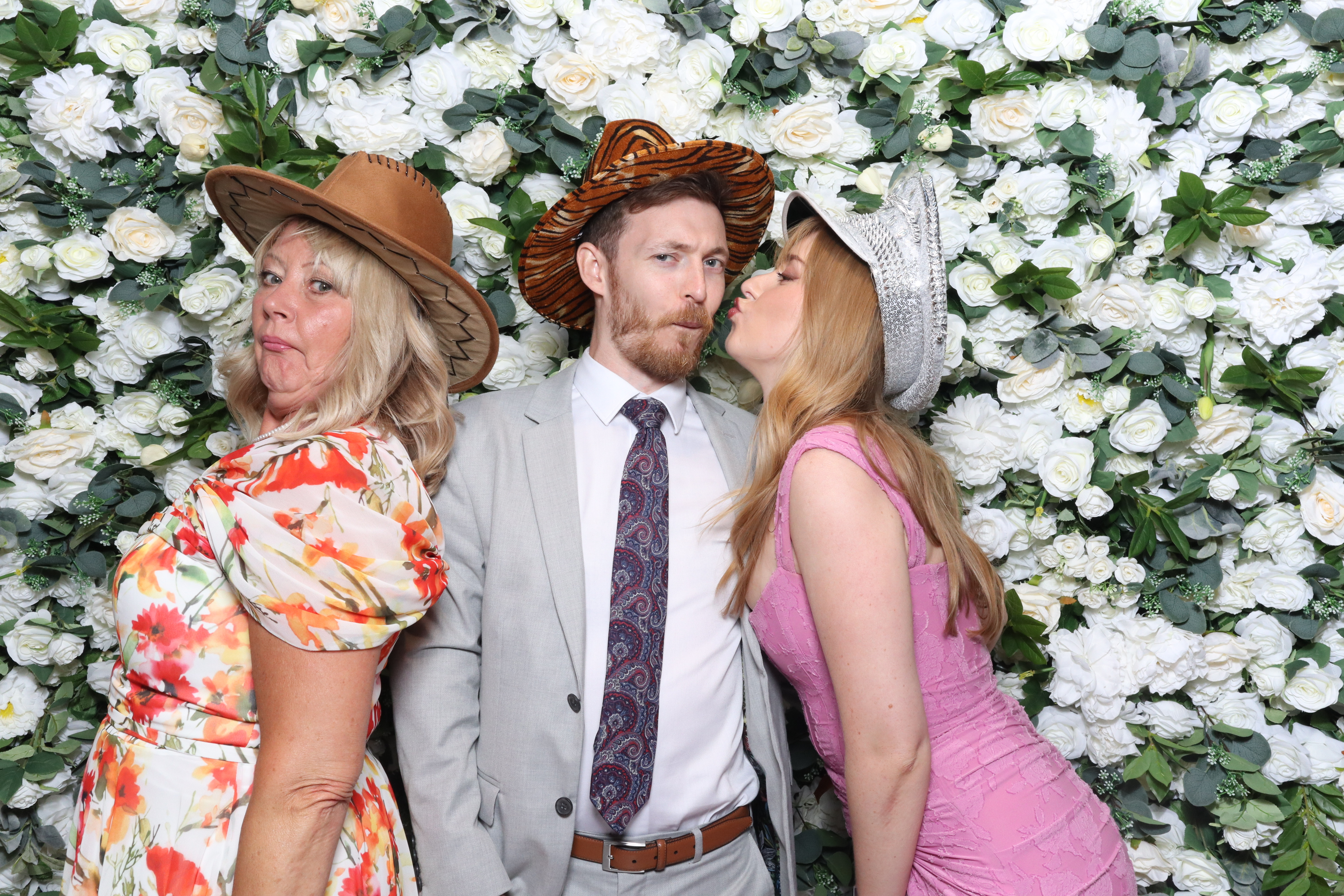 Nicole & Andy  | View more photos from the event at gallery.magicimages.uk/u/MagicImages/Nicole-Andy