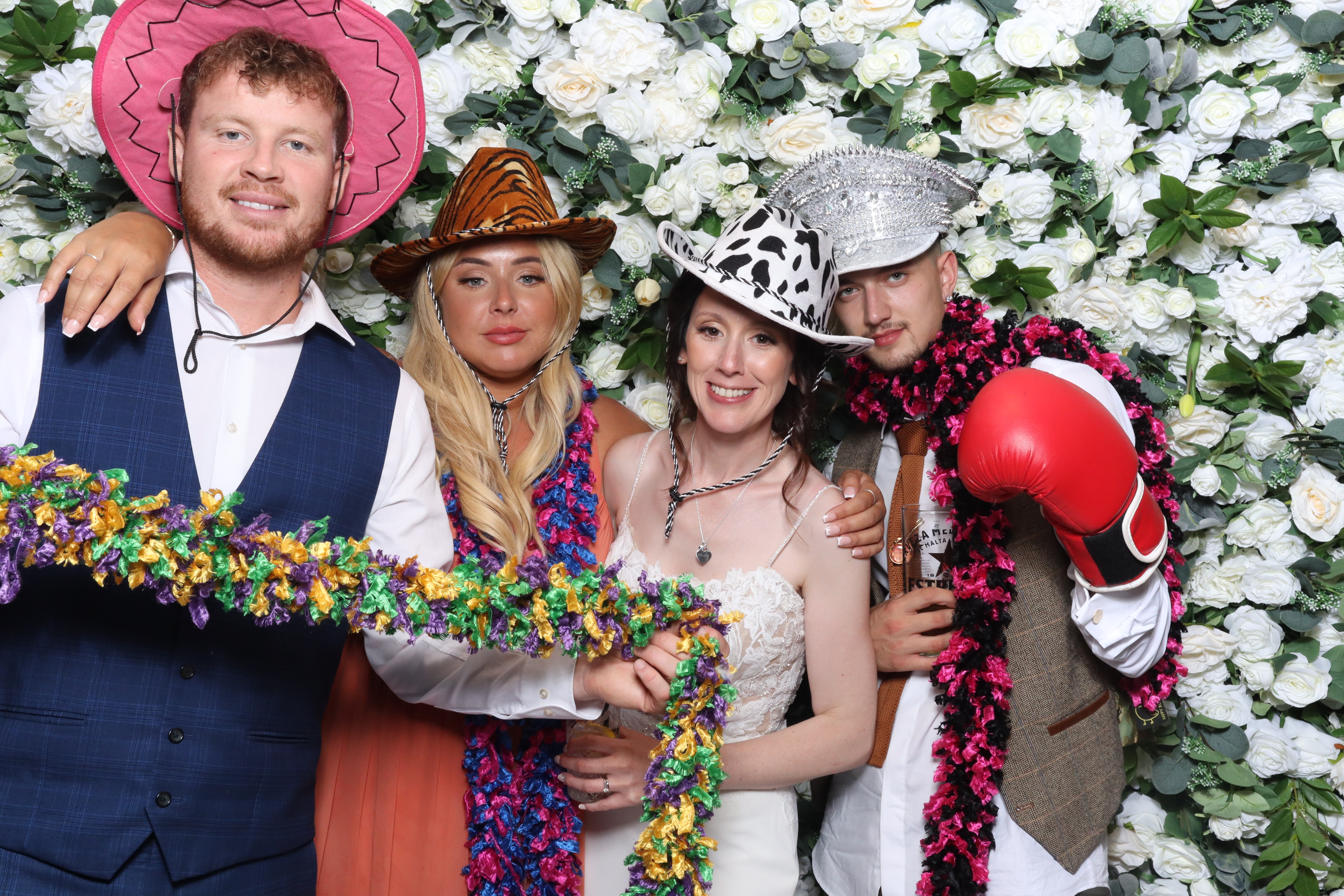 Nicole & Andy  | View more photos from the event at gallery.magicimages.uk/u/MagicImages/Nicole-Andy