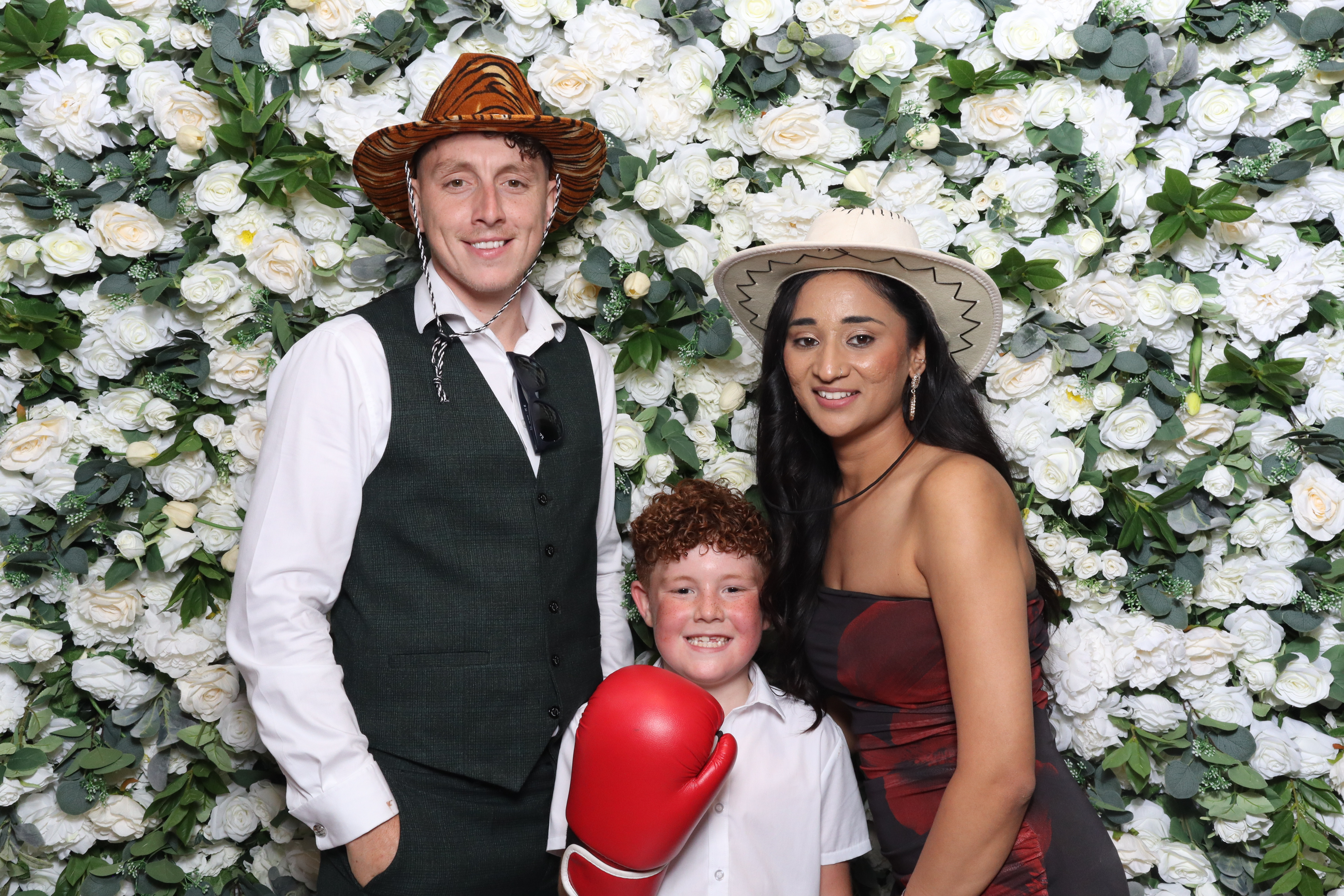 Nicole & Andy  | View more photos from the event at gallery.magicimages.uk/u/MagicImages/Nicole-Andy