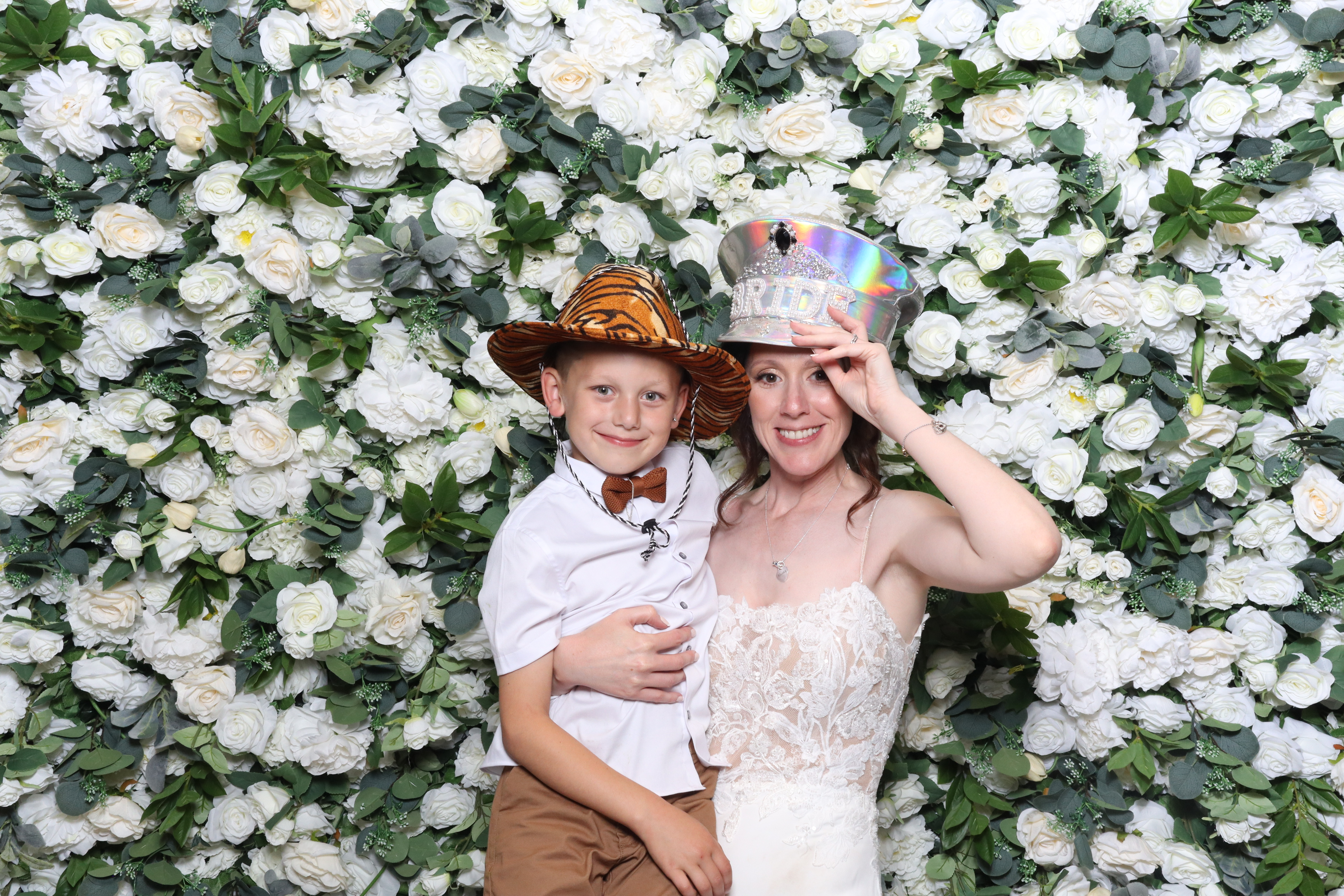 Nicole & Andy  | View more photos from the event at gallery.magicimages.uk/u/MagicImages/Nicole-Andy