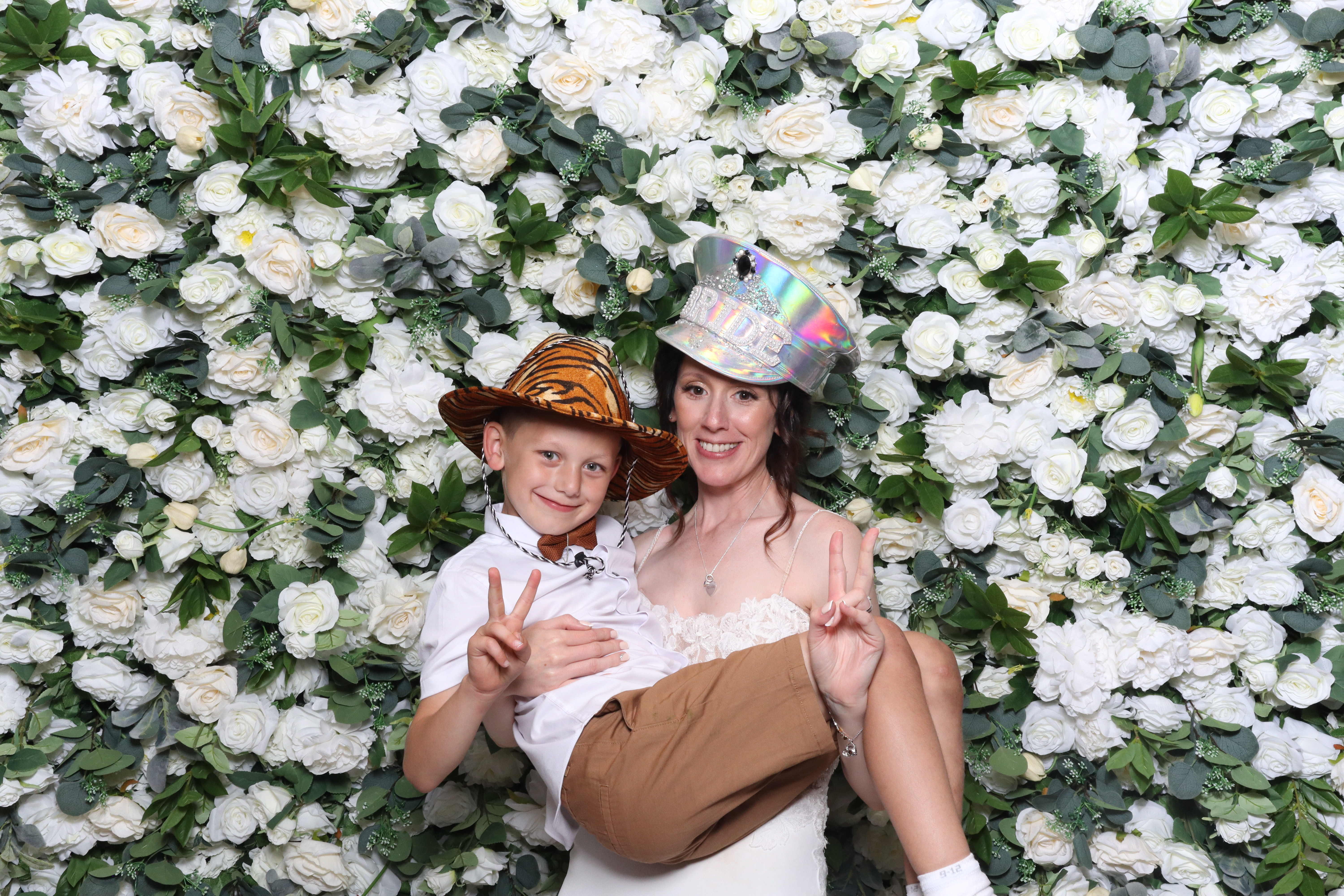 Nicole & Andy  | View more photos from the event at gallery.magicimages.uk/u/MagicImages/Nicole-Andy
