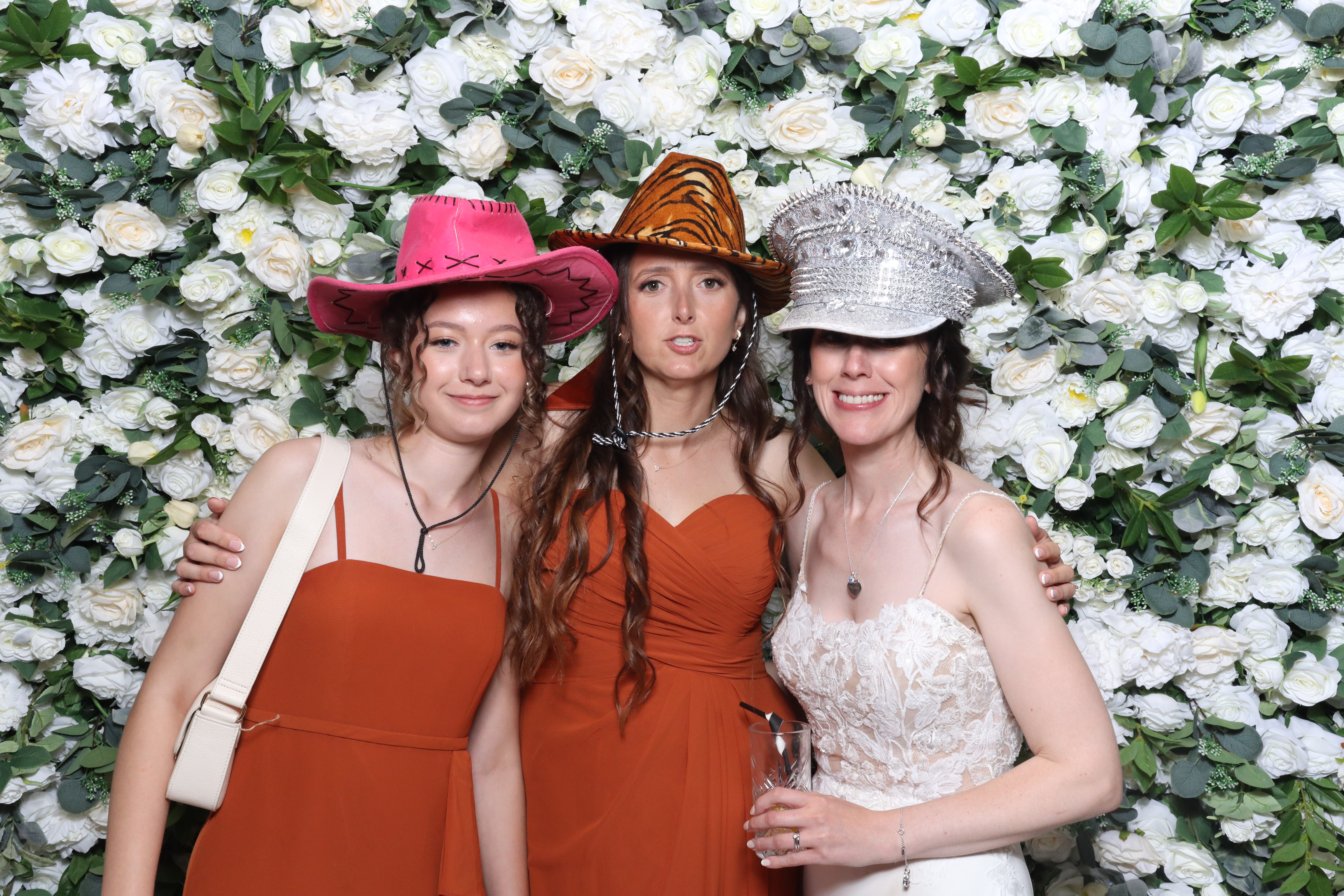 Nicole & Andy  | View more photos from the event at gallery.magicimages.uk/u/MagicImages/Nicole-Andy