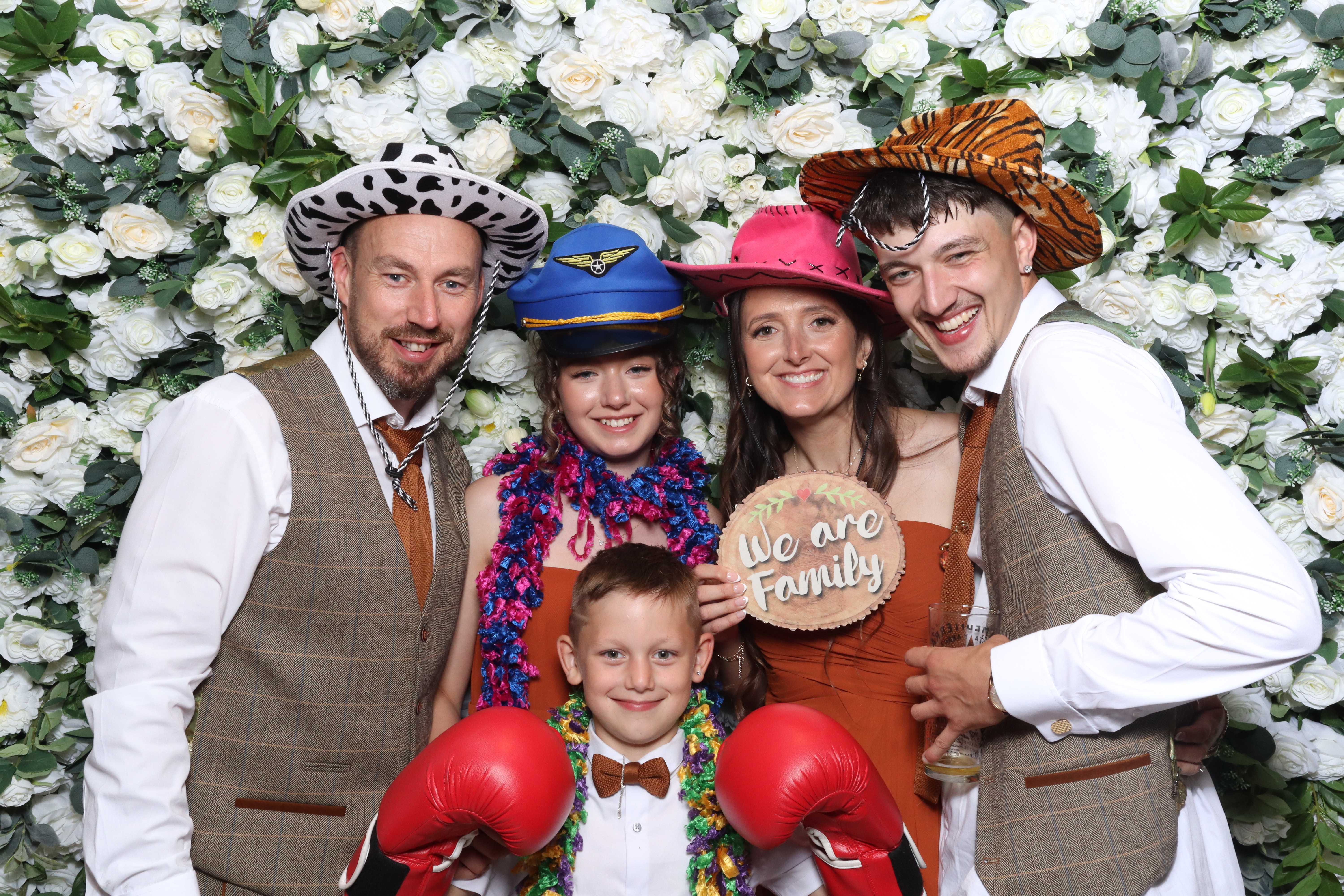 Nicole & Andy  | View more photos from the event at gallery.magicimages.uk/u/MagicImages/Nicole-Andy