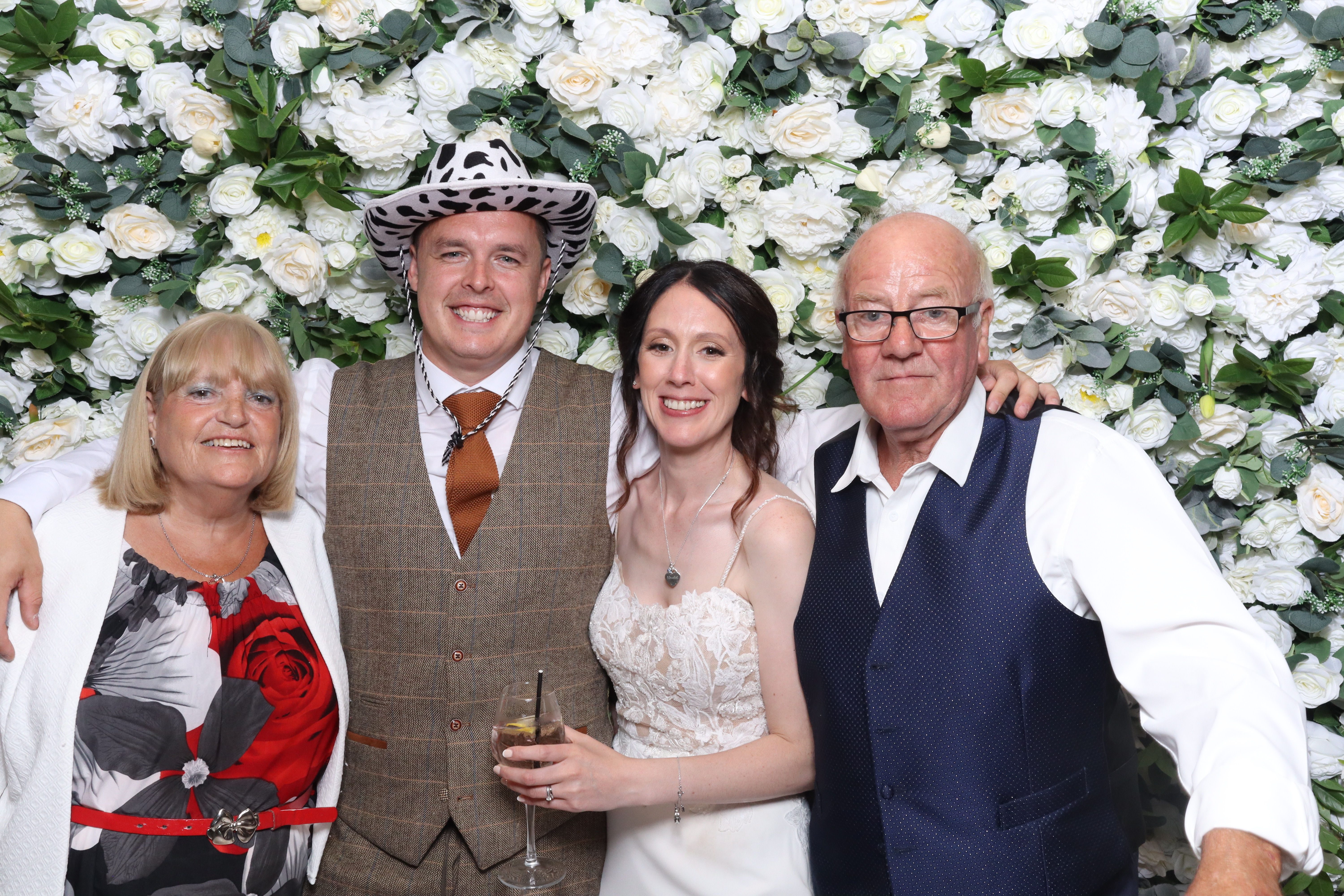 Nicole & Andy  | View more photos from the event at gallery.magicimages.uk/u/MagicImages/Nicole-Andy