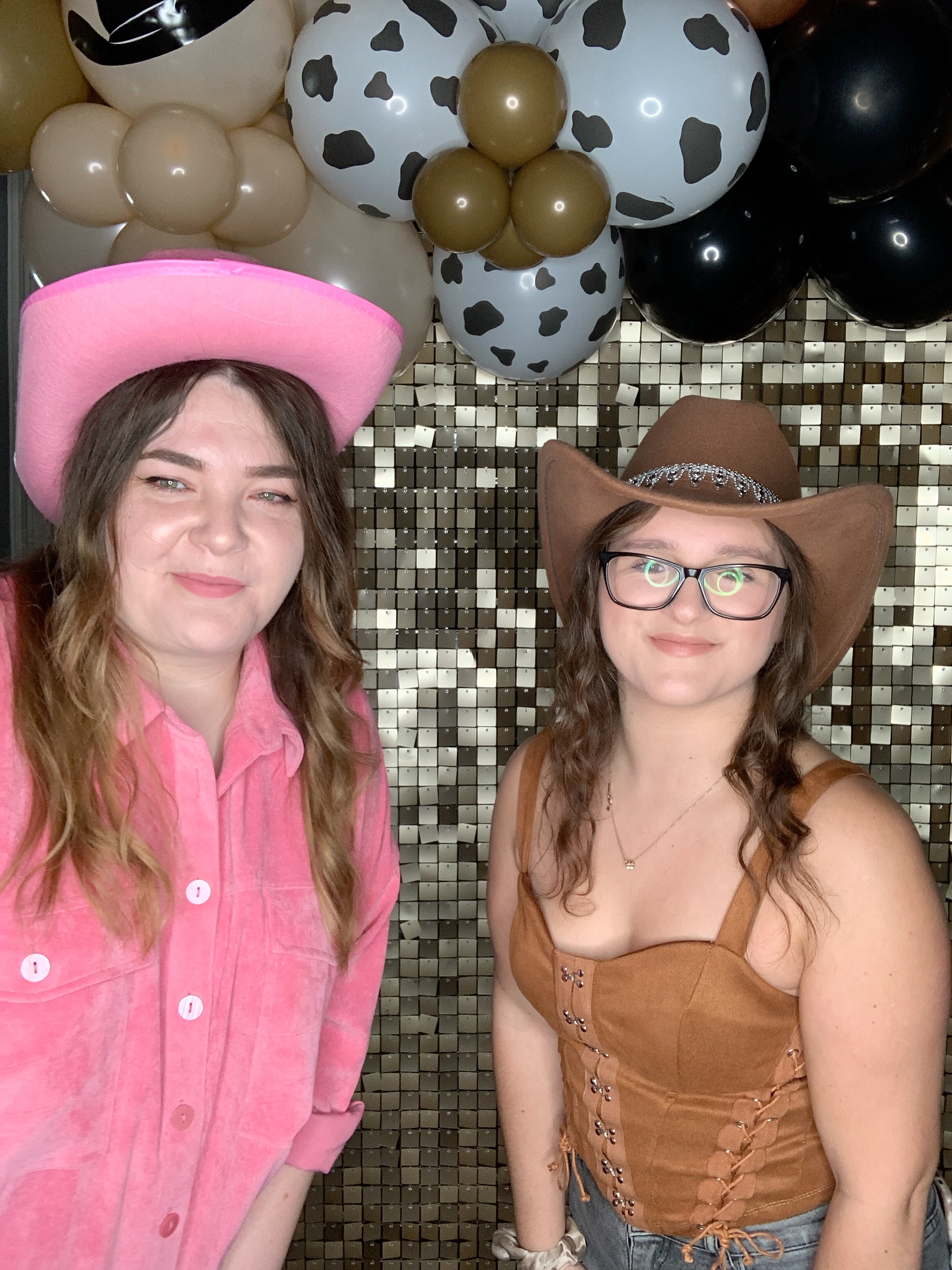 Saltmarshe Staff party  | View more photos from the event at gallery.magicimages.uk/u/MagicImages/Saltmarshe-Staff-party