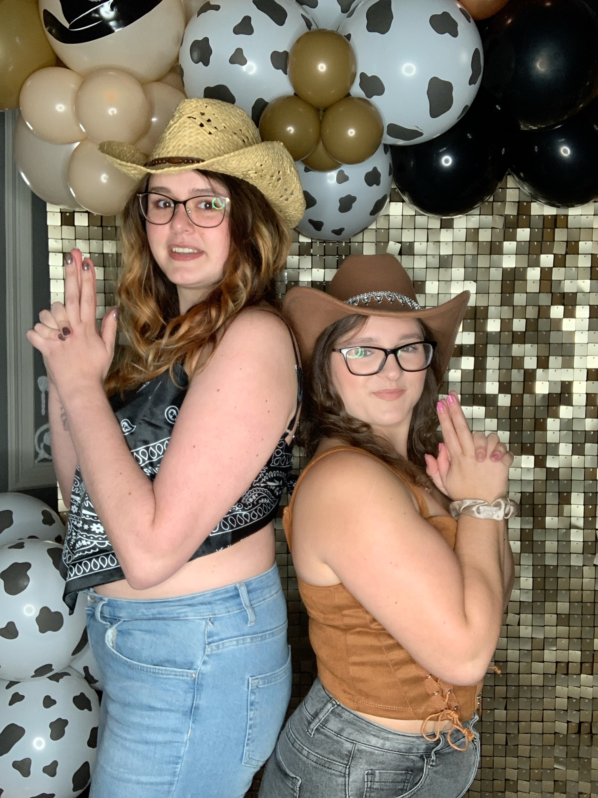 Saltmarshe Staff party  | View more photos from the event at gallery.magicimages.uk/u/MagicImages/Saltmarshe-Staff-party