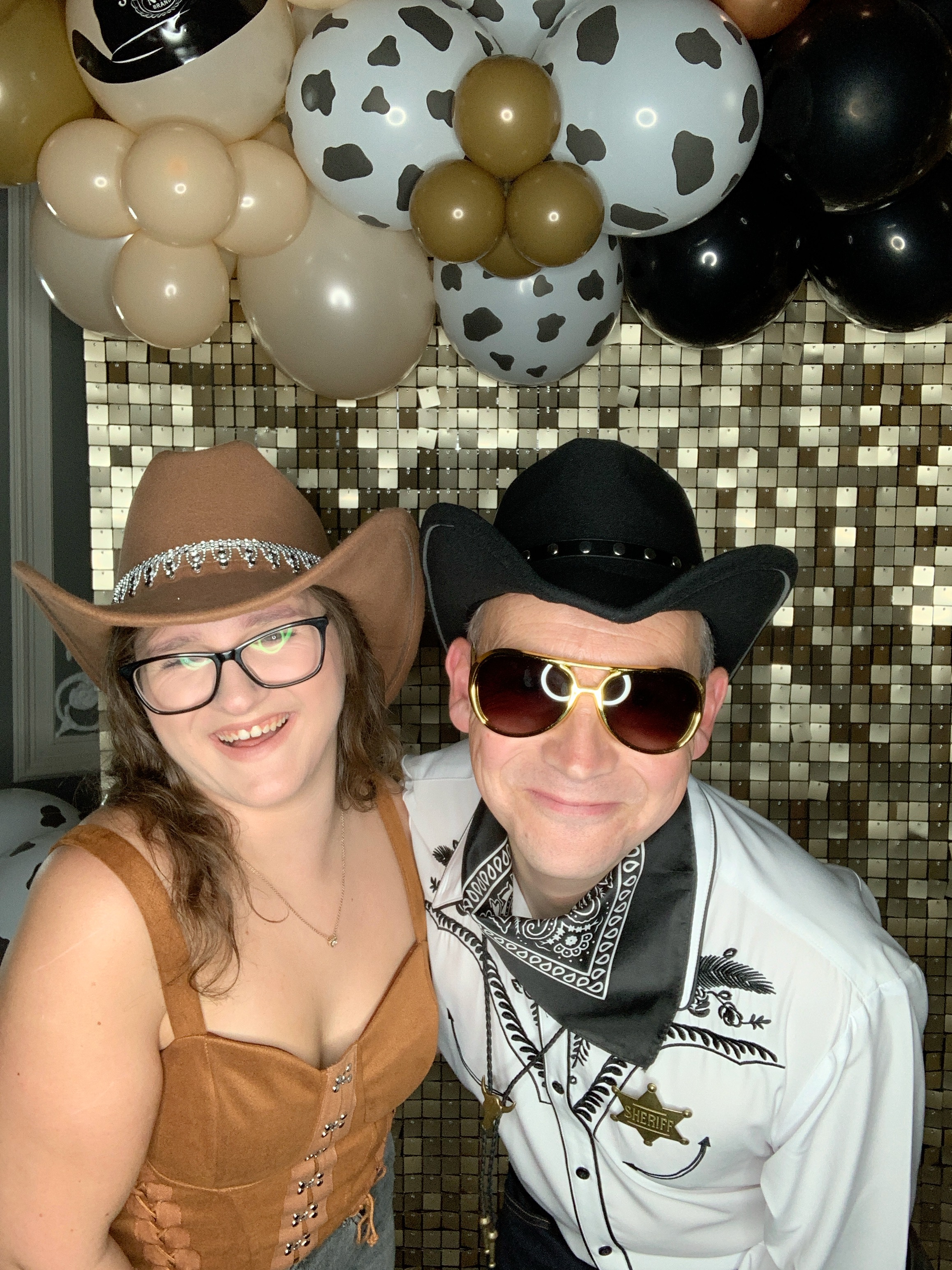 Saltmarshe Staff party  | View more photos from the event at gallery.magicimages.uk/u/MagicImages/Saltmarshe-Staff-party