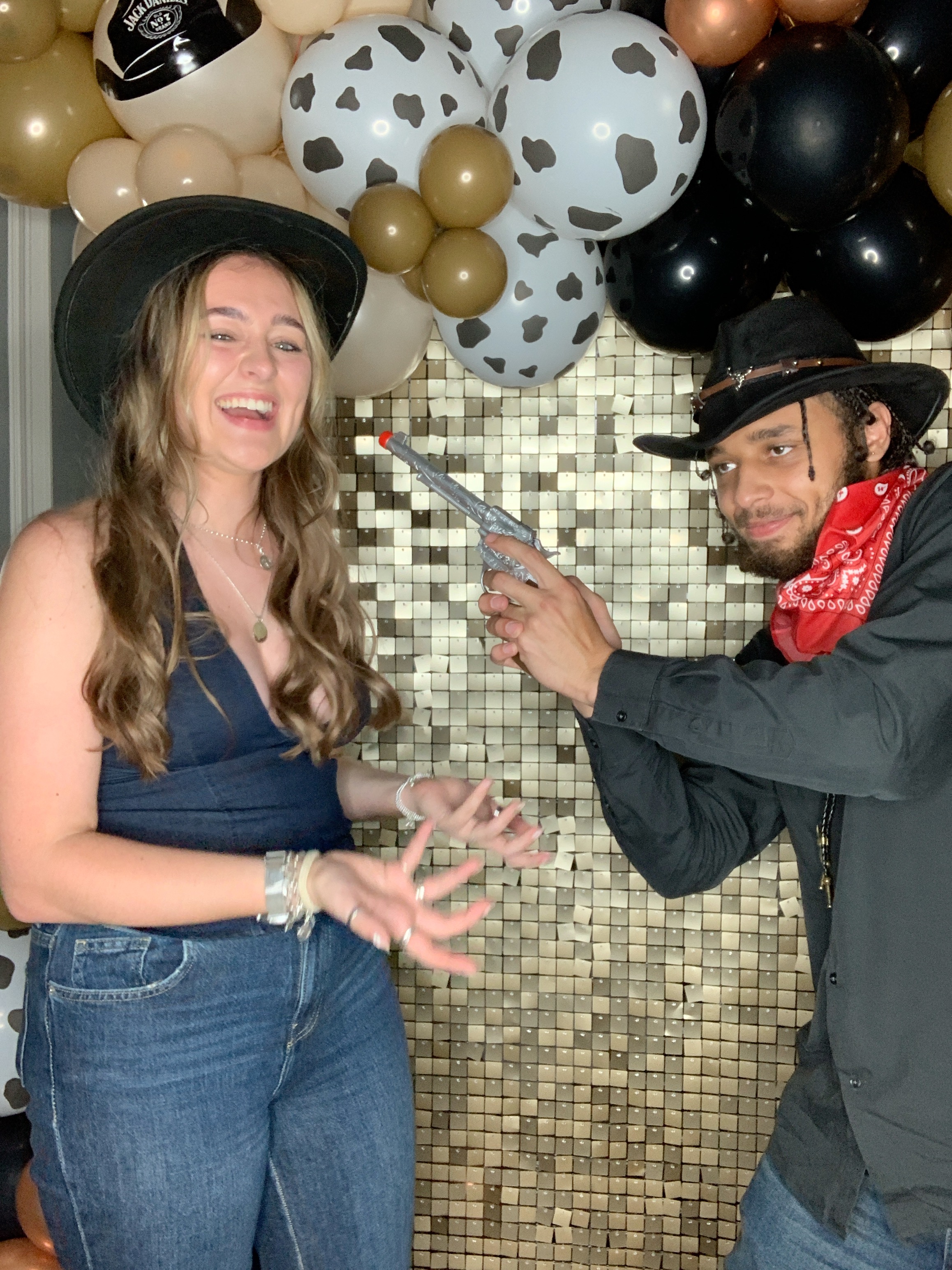 Saltmarshe Staff party  | View more photos from the event at gallery.magicimages.uk/u/MagicImages/Saltmarshe-Staff-party