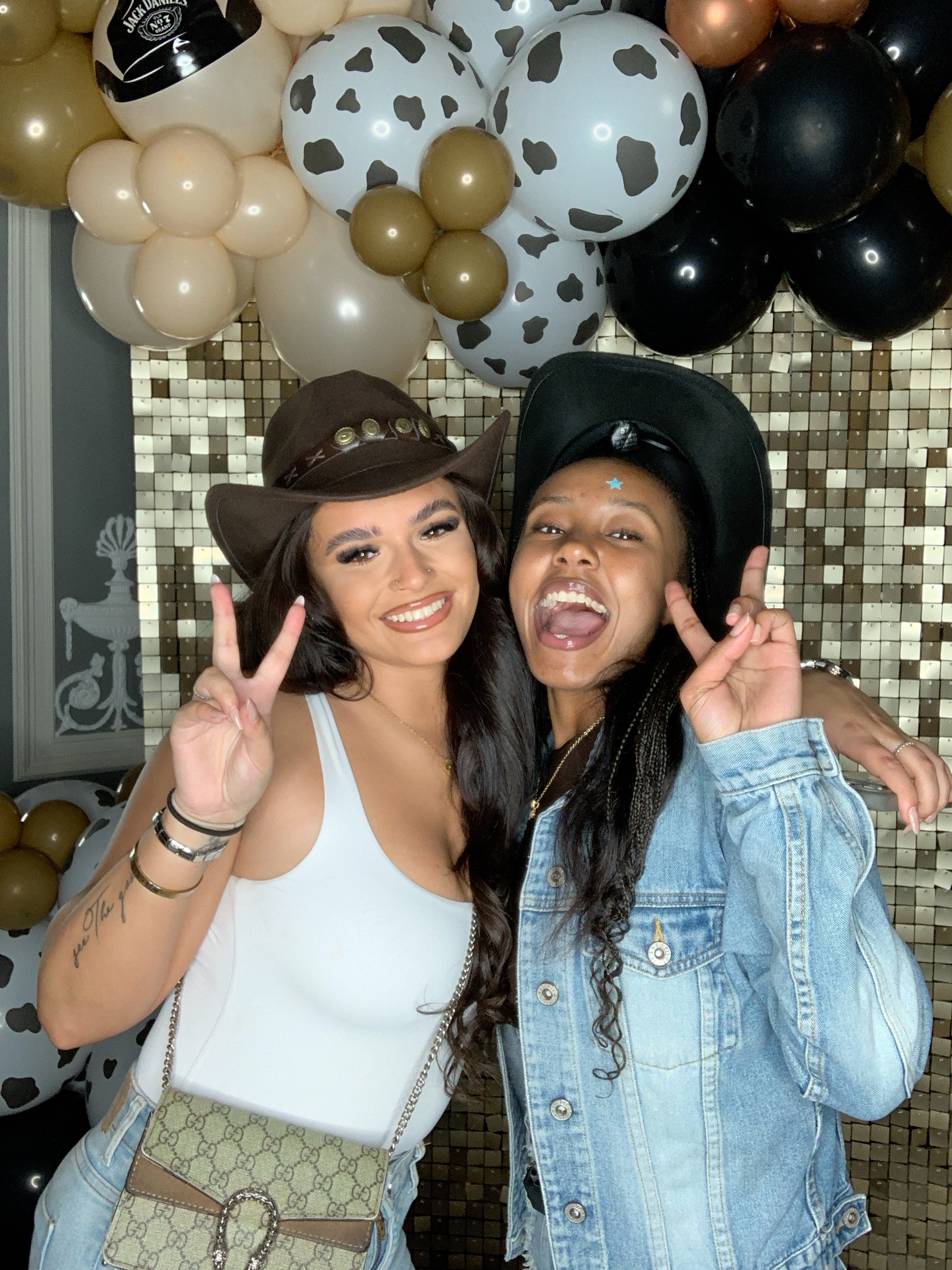 Saltmarshe Staff party  | View more photos from the event at gallery.magicimages.uk/u/MagicImages/Saltmarshe-Staff-party