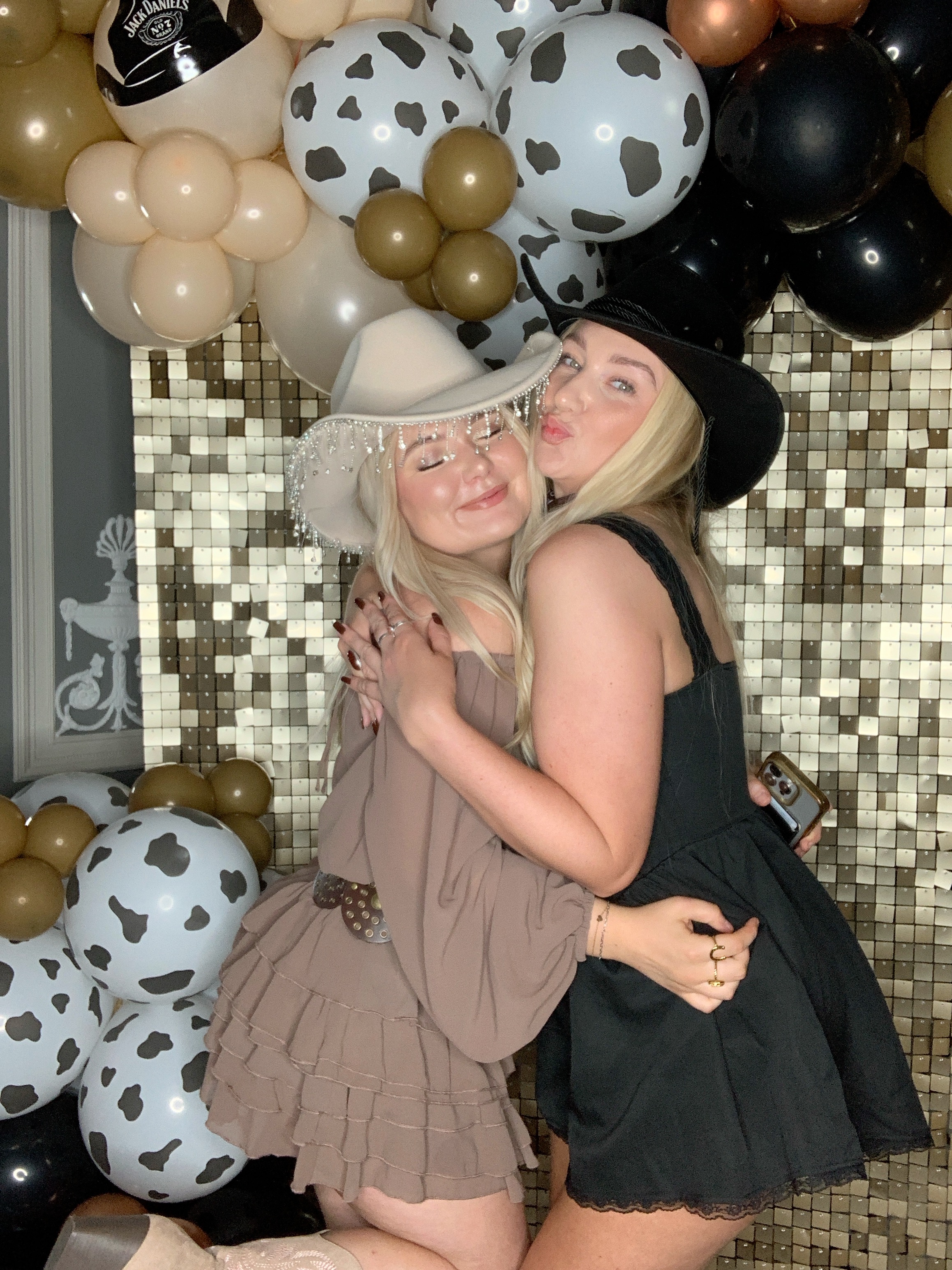 Saltmarshe Staff party  | View more photos from the event at gallery.magicimages.uk/u/MagicImages/Saltmarshe-Staff-party