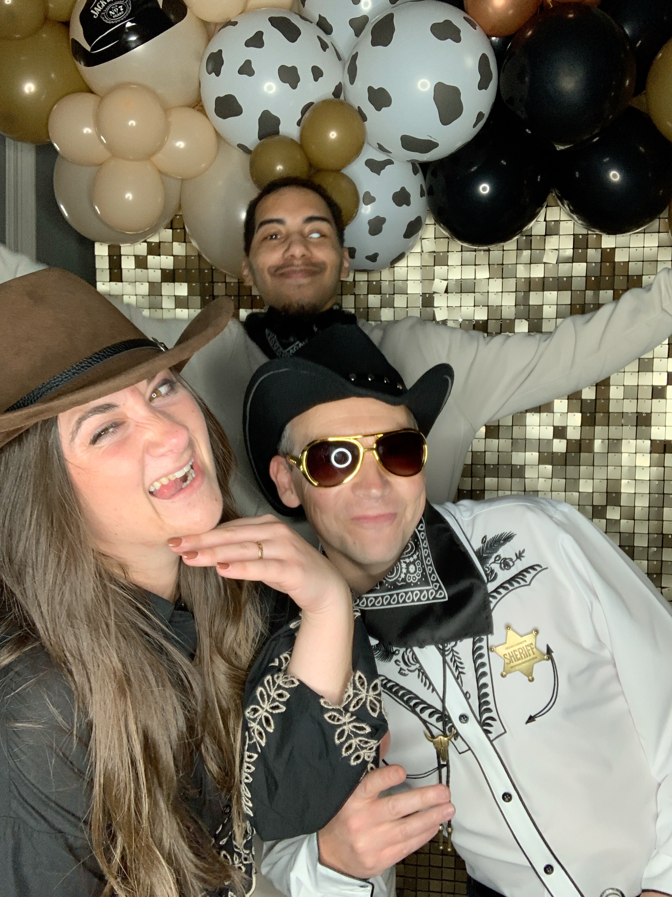 Saltmarshe Staff party  | View more photos from the event at gallery.magicimages.uk/u/MagicImages/Saltmarshe-Staff-party