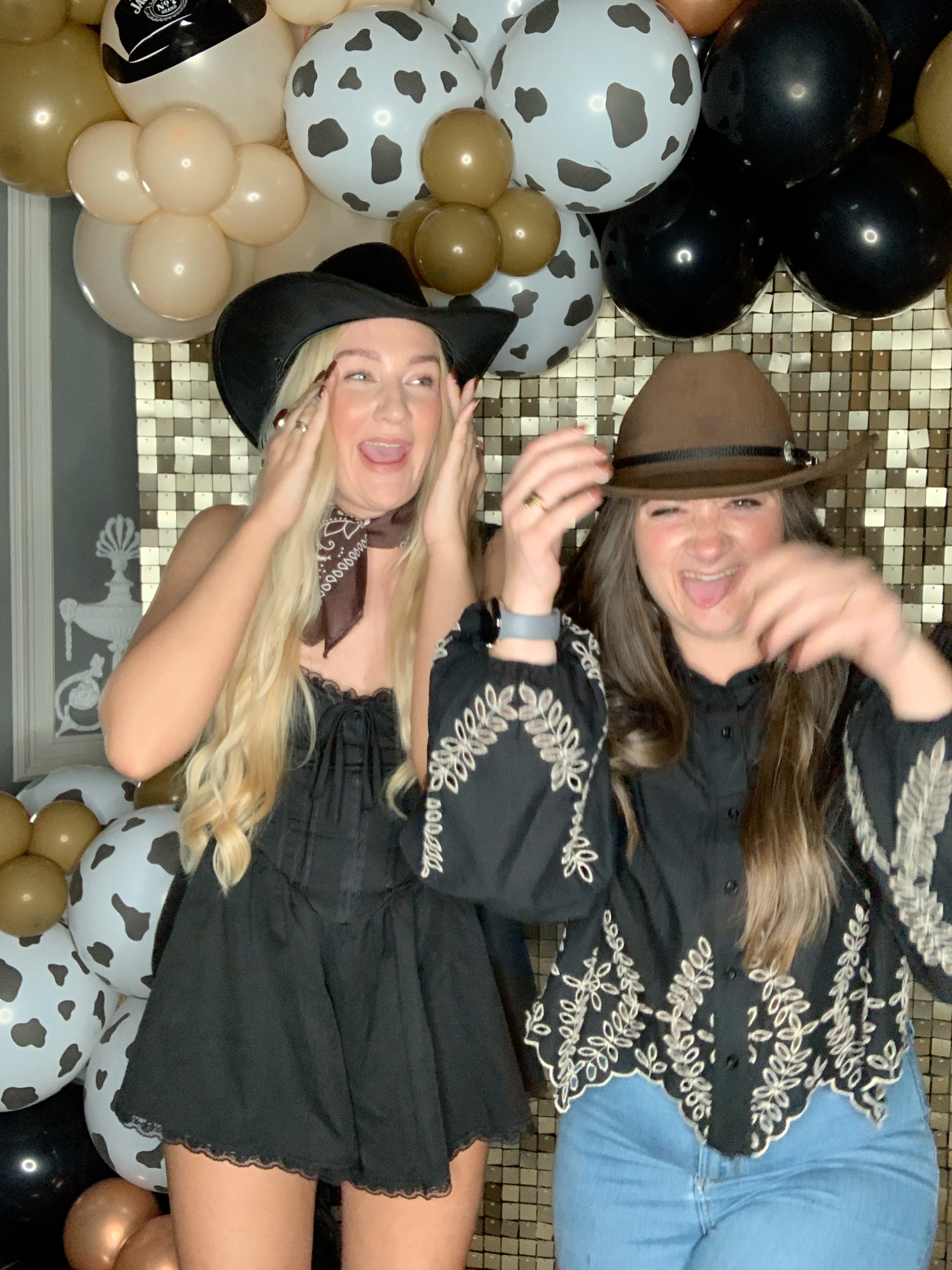 Saltmarshe Staff party  | View more photos from the event at gallery.magicimages.uk/u/MagicImages/Saltmarshe-Staff-party