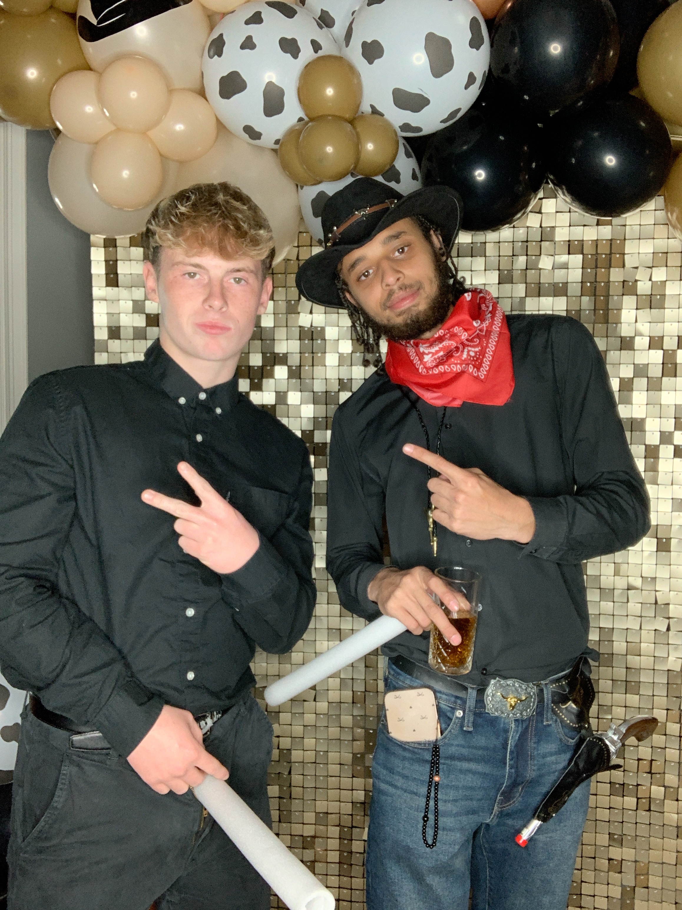 Saltmarshe Staff party  | View more photos from the event at gallery.magicimages.uk/u/MagicImages/Saltmarshe-Staff-party