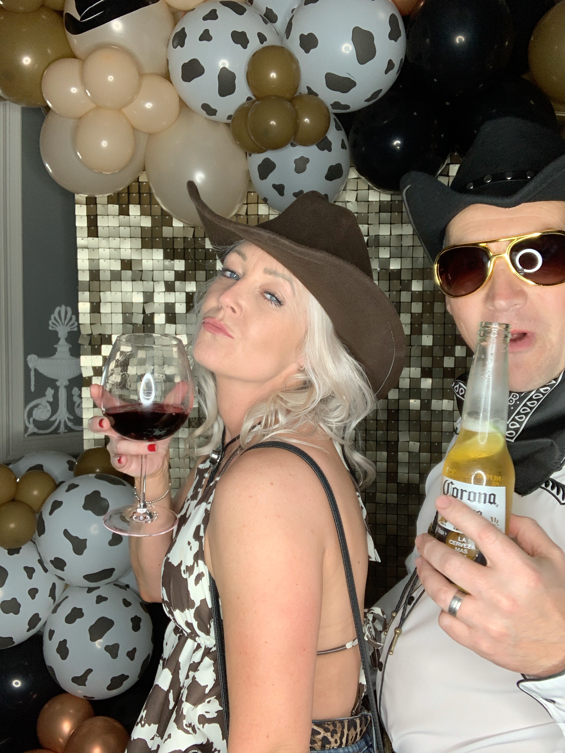 Saltmarshe Staff party  | View more photos from the event at gallery.magicimages.uk/u/MagicImages/Saltmarshe-Staff-party