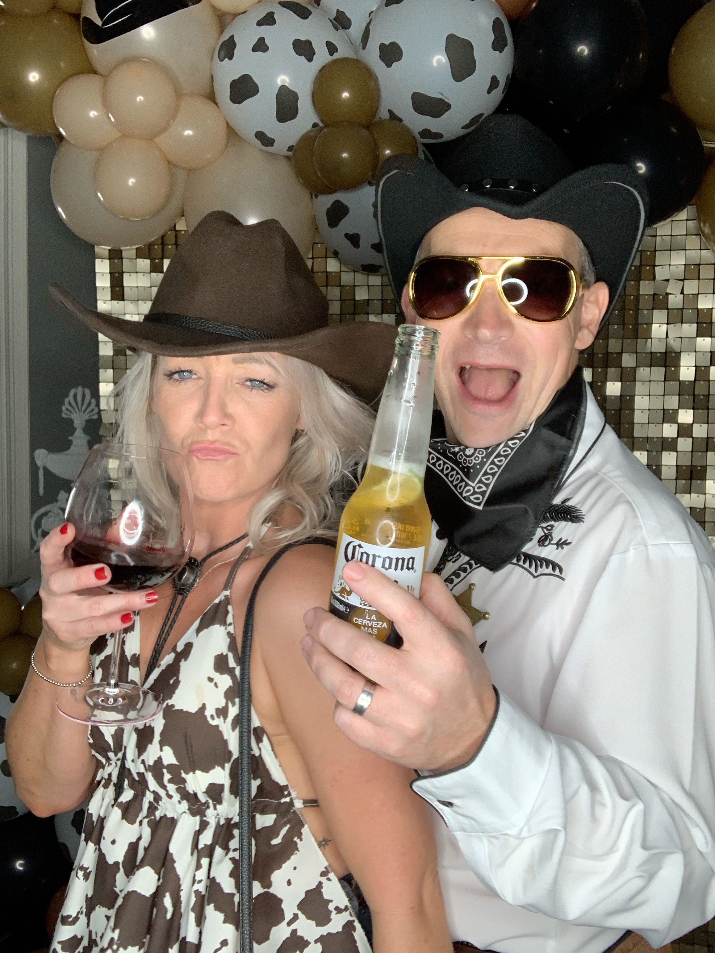 Saltmarshe Staff party  | View more photos from the event at gallery.magicimages.uk/u/MagicImages/Saltmarshe-Staff-party