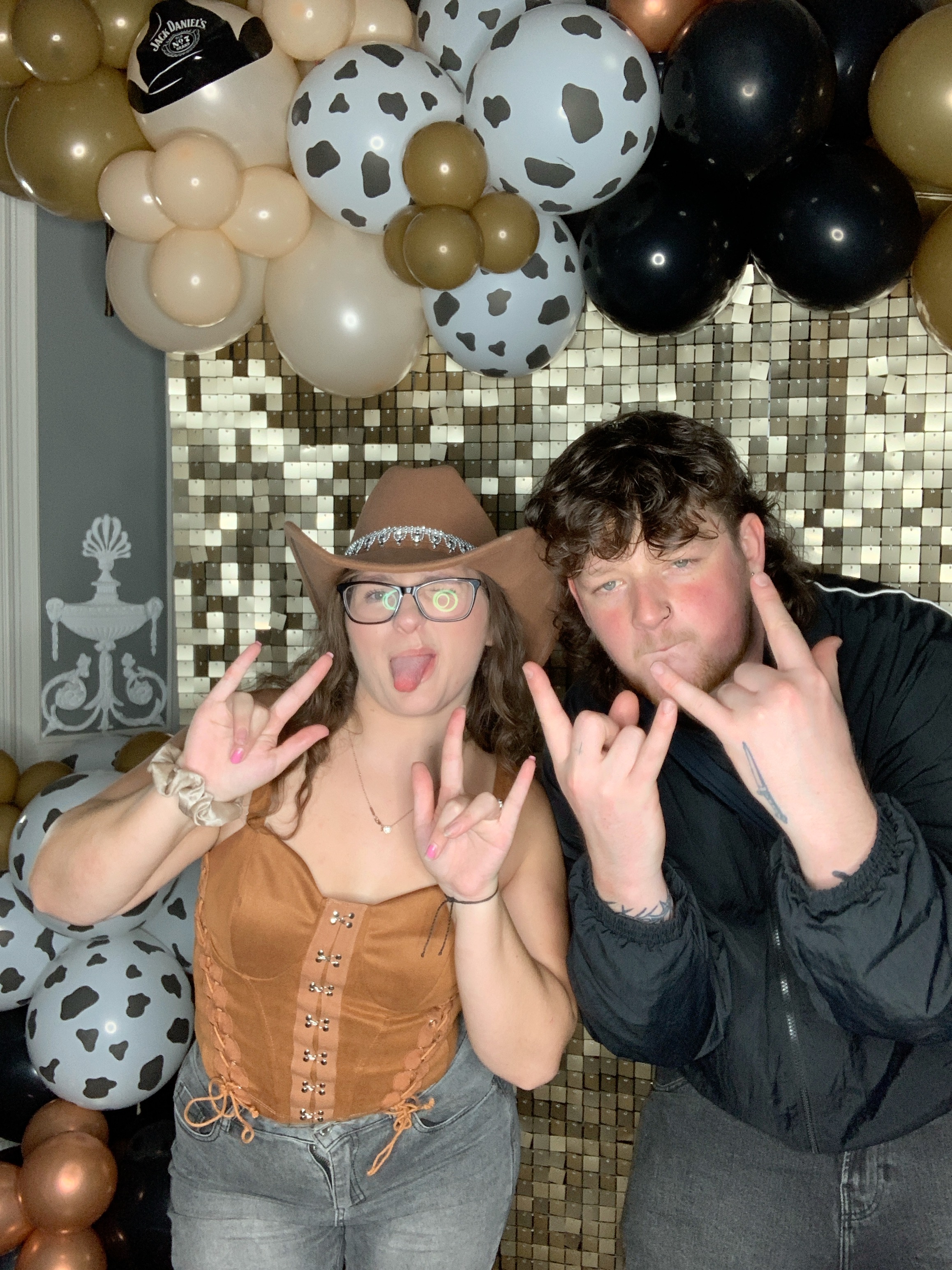 Saltmarshe Staff party  | View more photos from the event at gallery.magicimages.uk/u/MagicImages/Saltmarshe-Staff-party