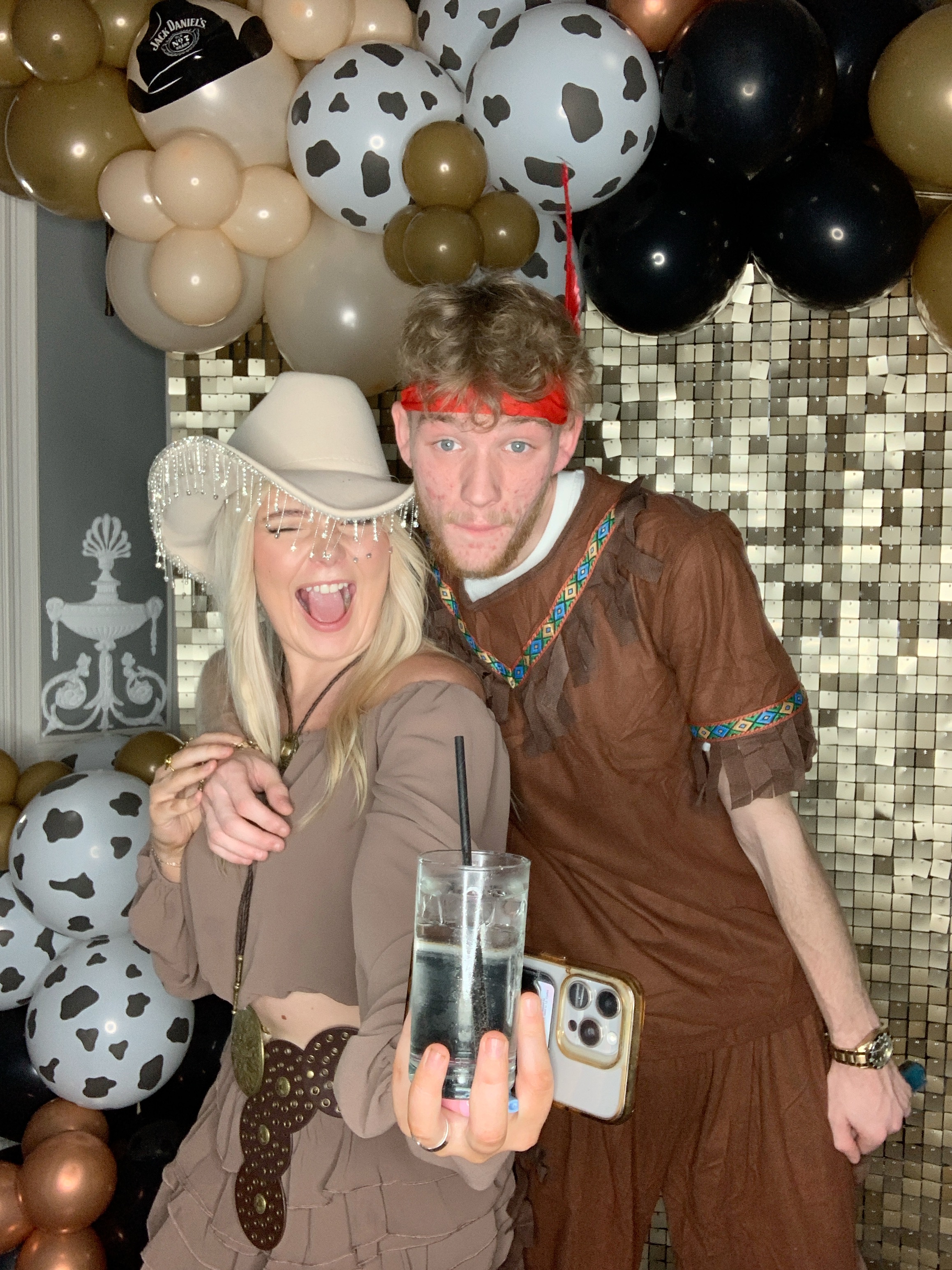 Saltmarshe Staff party  | View more photos from the event at gallery.magicimages.uk/u/MagicImages/Saltmarshe-Staff-party