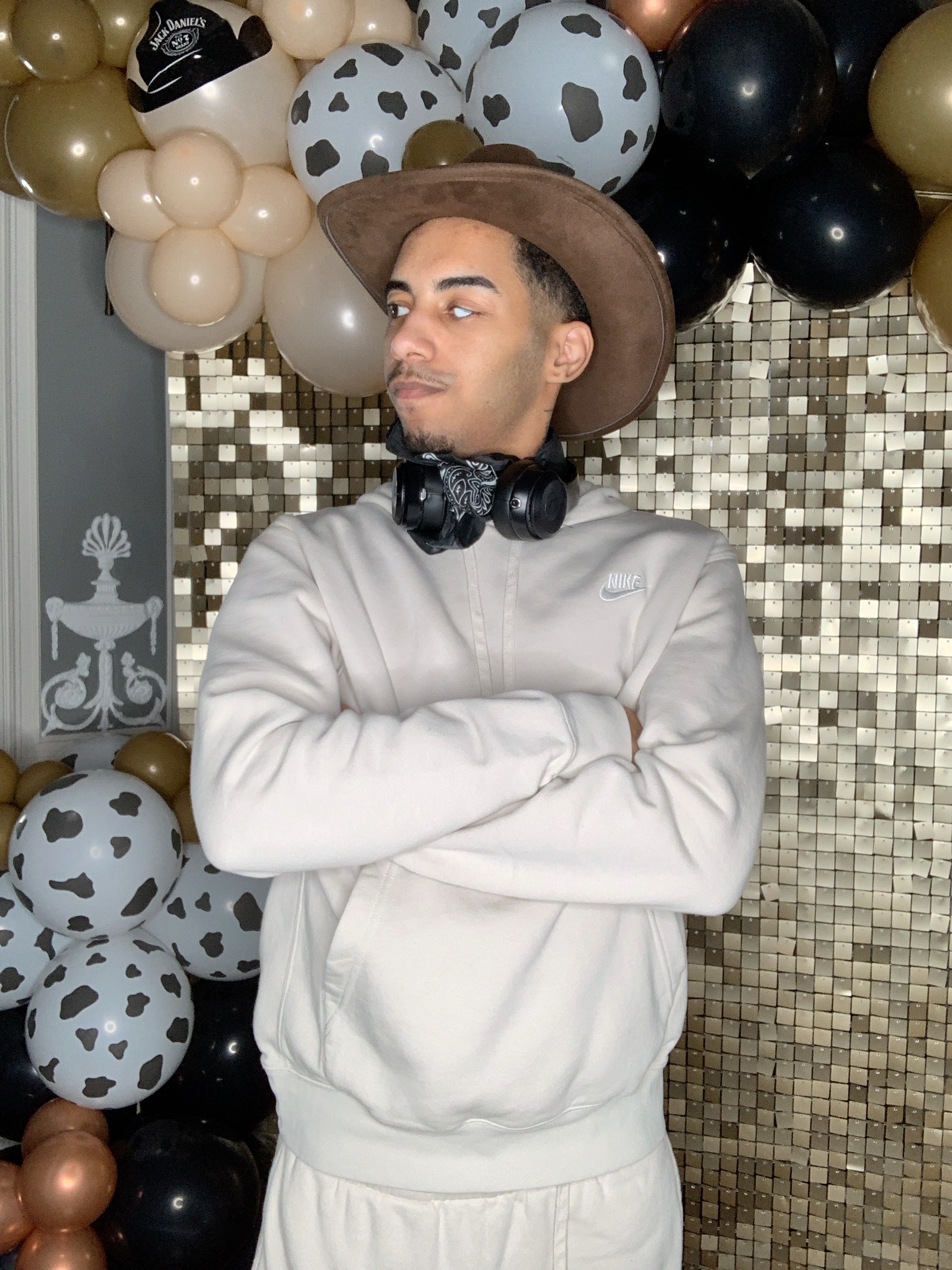 Saltmarshe Staff party  | View more photos from the event at gallery.magicimages.uk/u/MagicImages/Saltmarshe-Staff-party