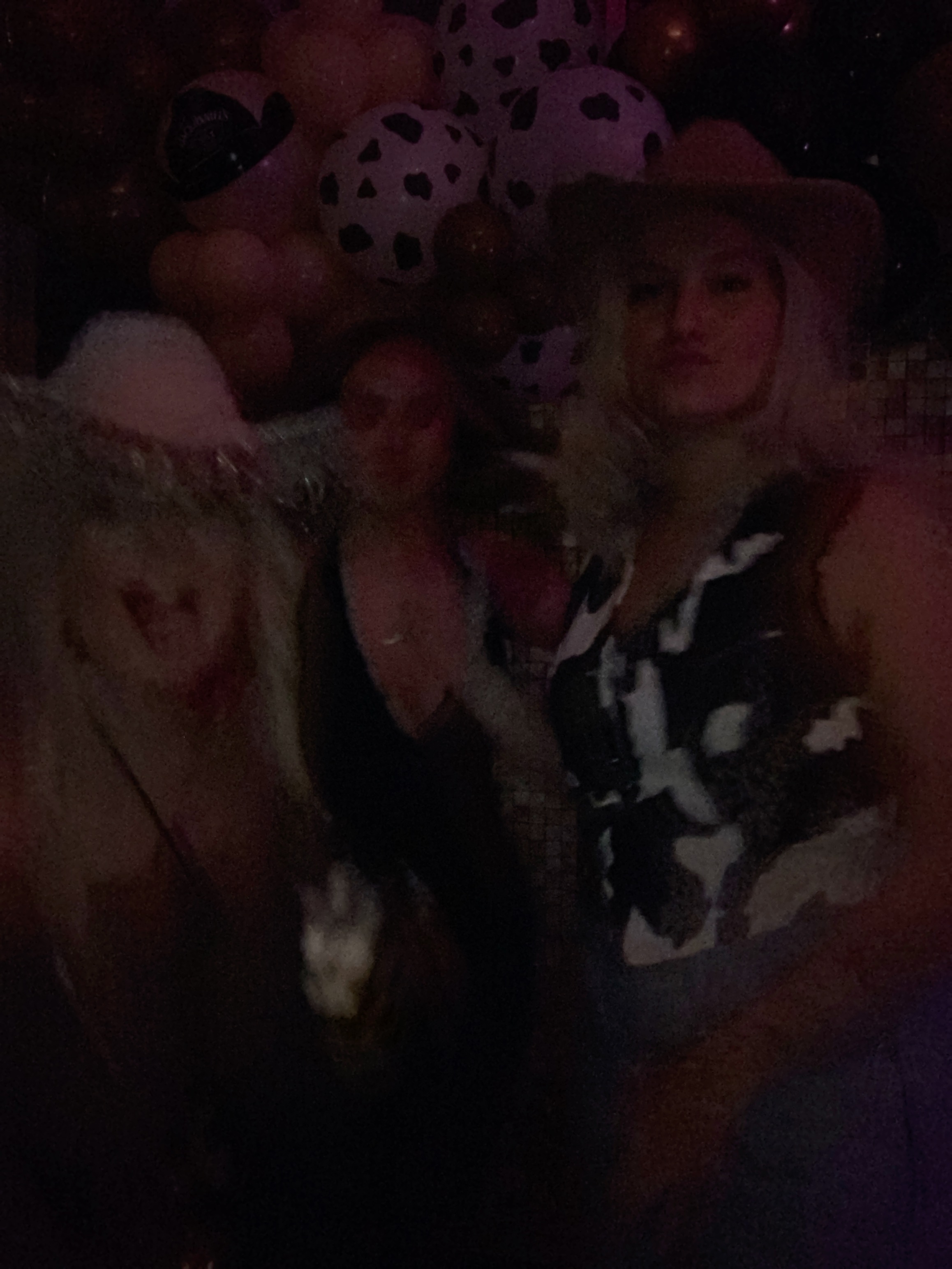 Saltmarshe Staff party  | View more photos from the event at gallery.magicimages.uk/u/MagicImages/Saltmarshe-Staff-party