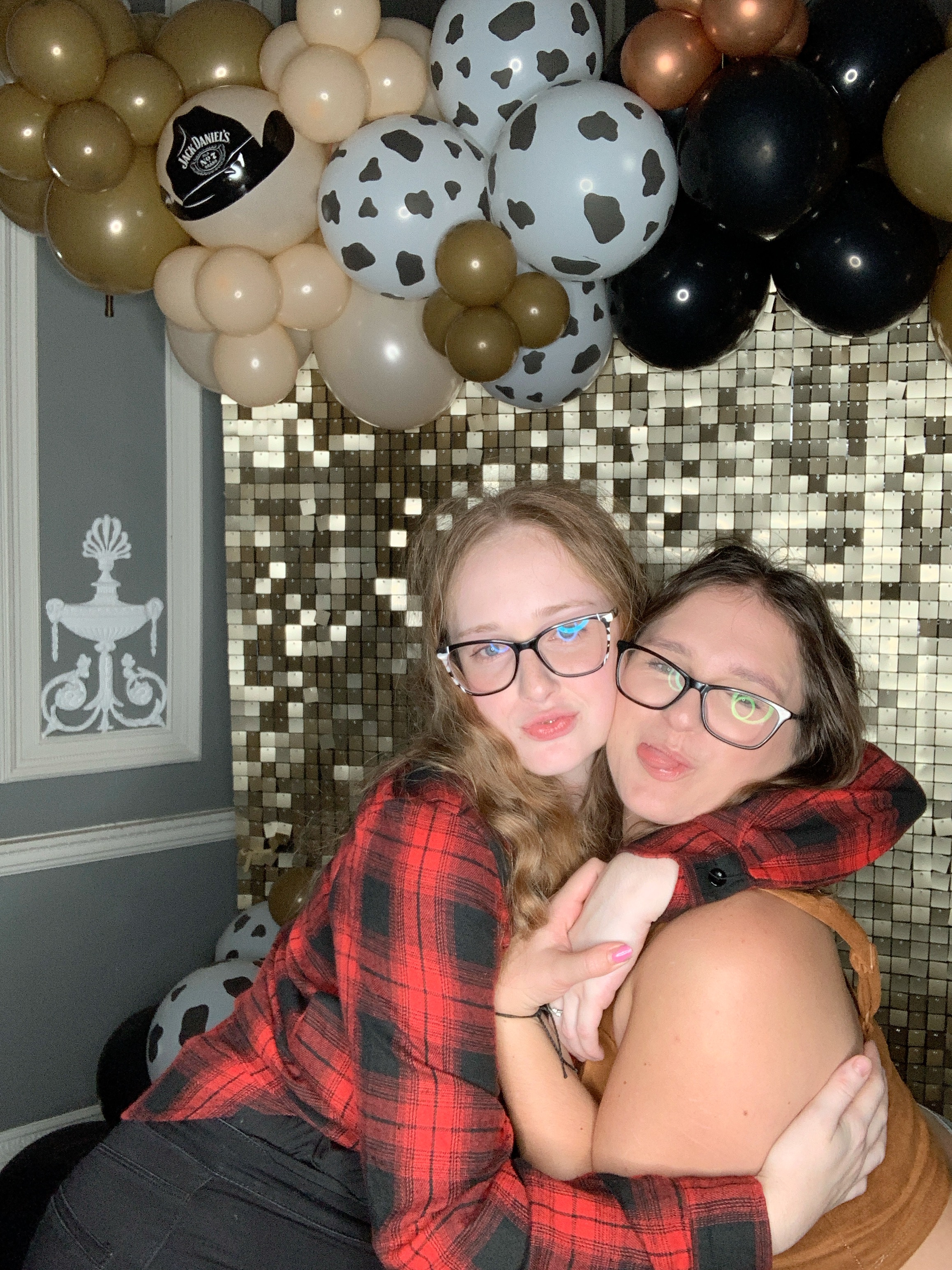 Saltmarshe Staff party  | View more photos from the event at gallery.magicimages.uk/u/MagicImages/Saltmarshe-Staff-party