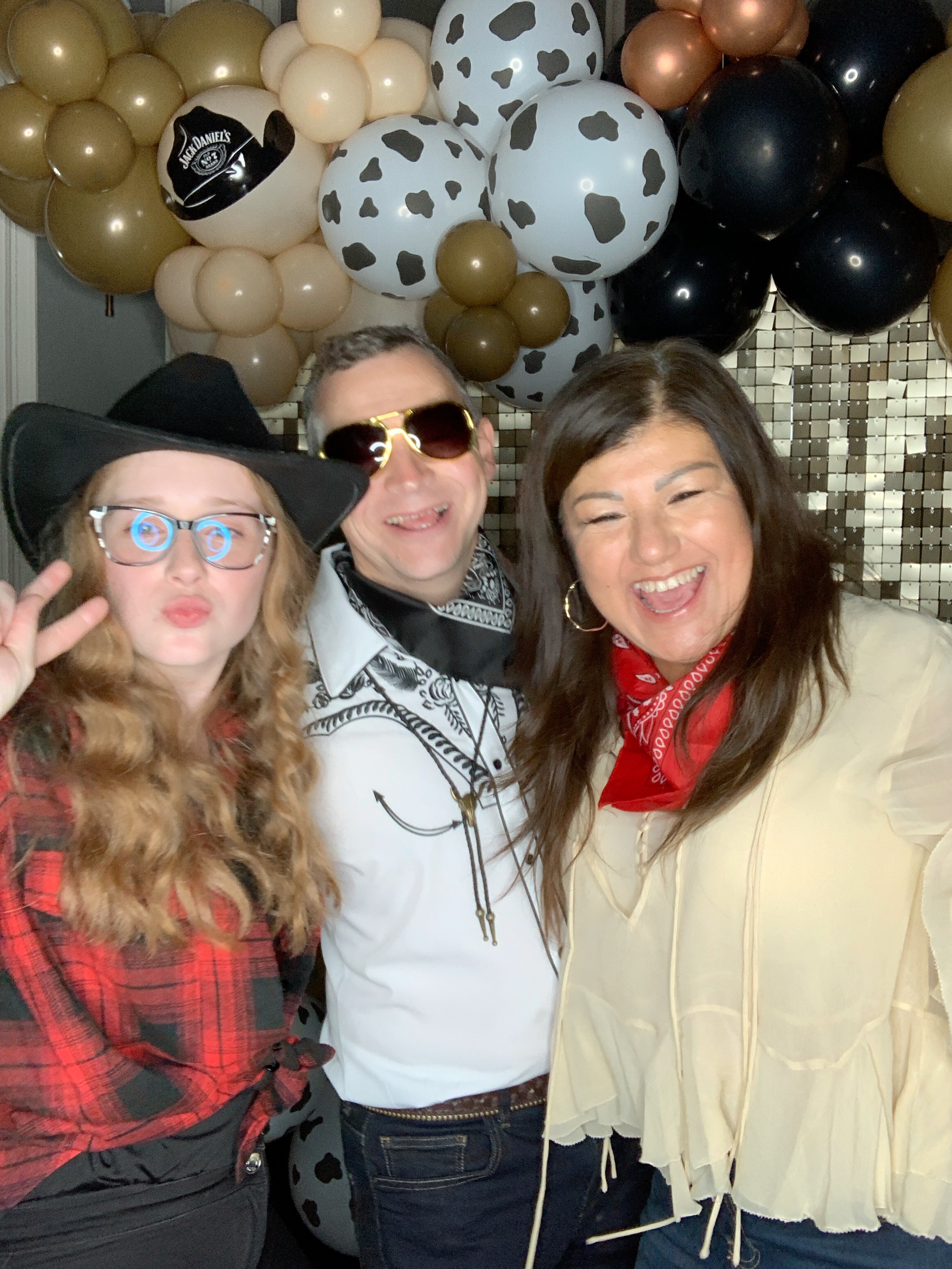 Saltmarshe Staff party  | View more photos from the event at gallery.magicimages.uk/u/MagicImages/Saltmarshe-Staff-party