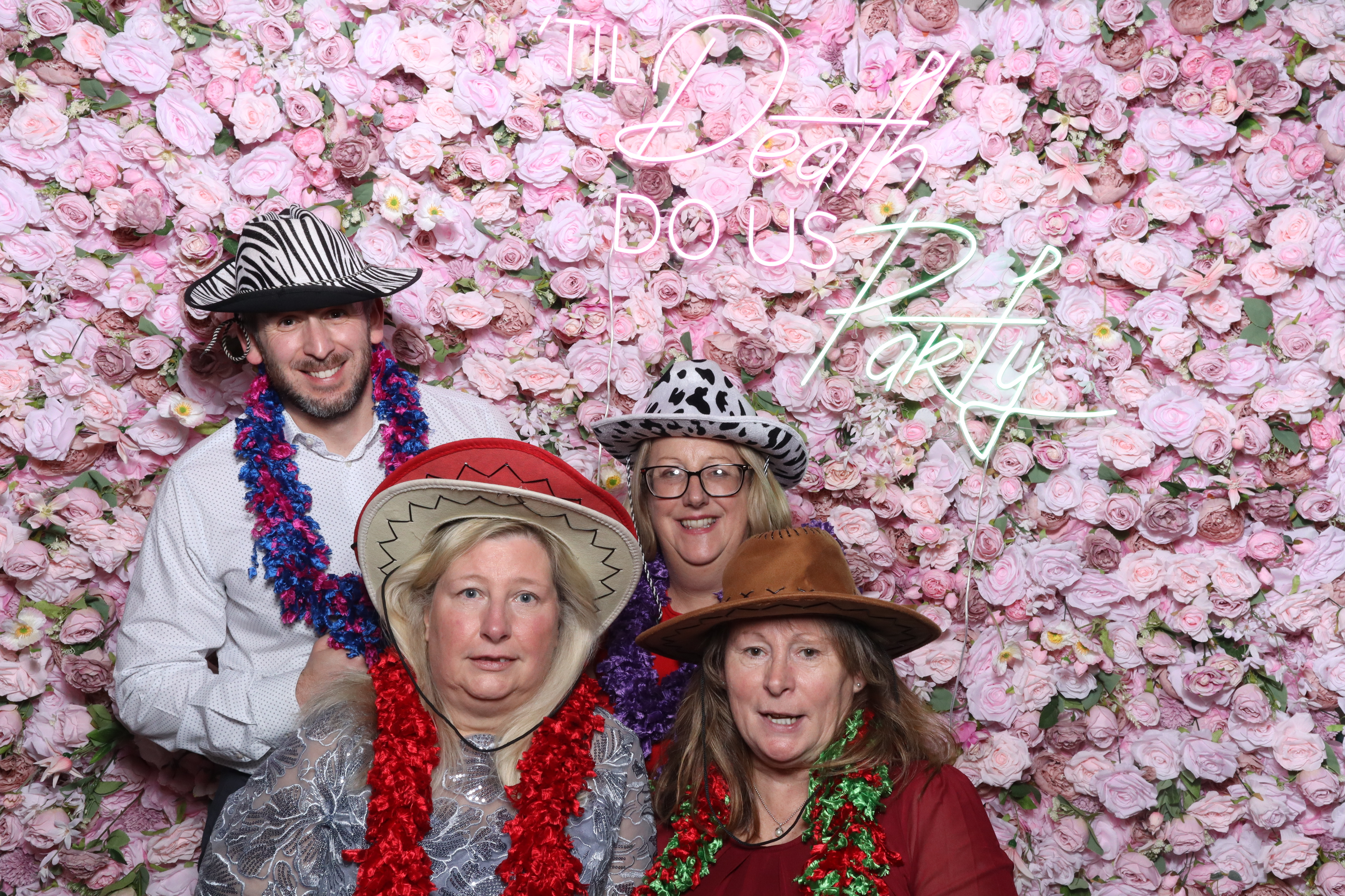 Shahanna and Taylor | View more photos from the event at gallery.magicimages.uk/u/MagicImages/Shahanna-and-Taylor