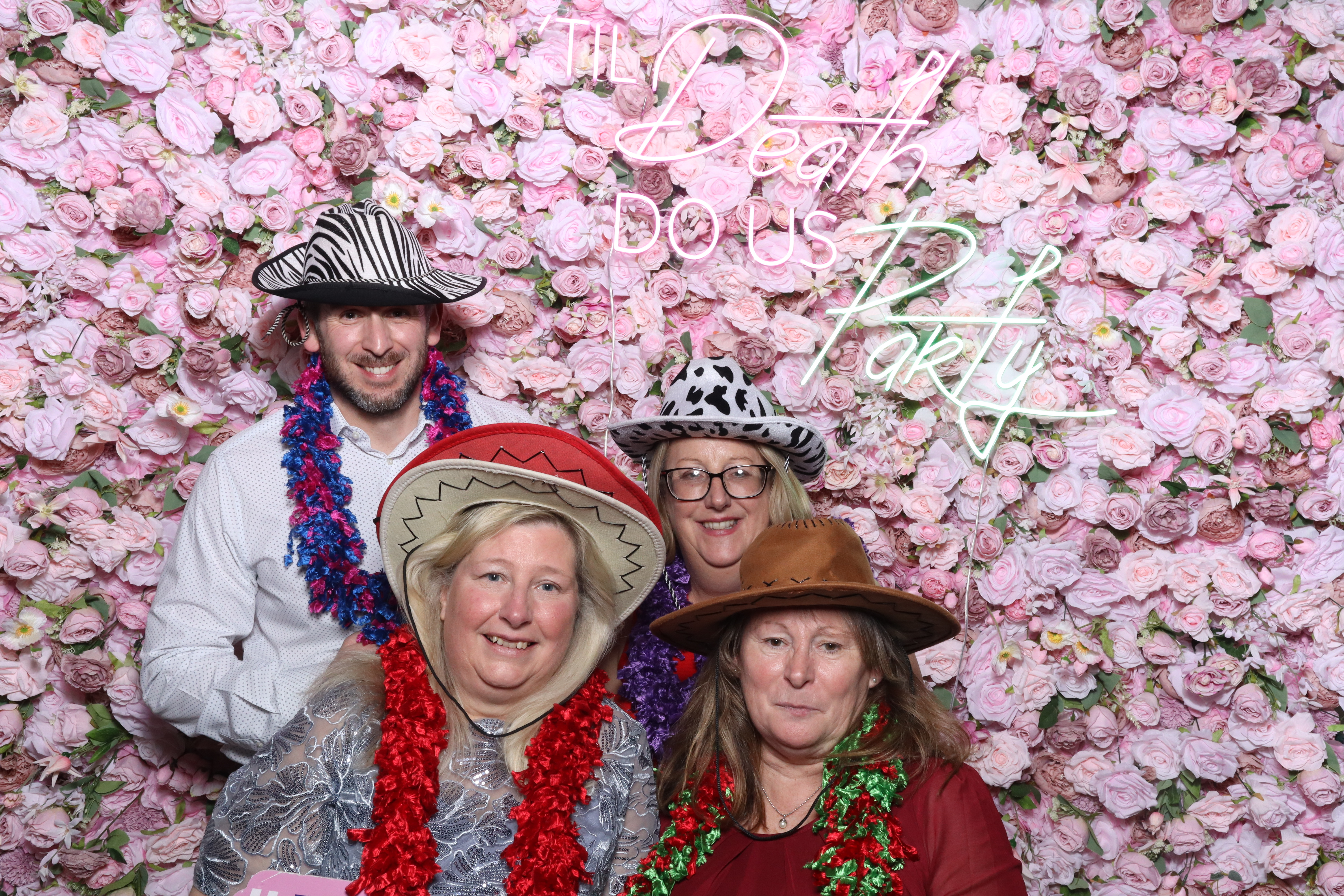 Shahanna and Taylor | View more photos from the event at gallery.magicimages.uk/u/MagicImages/Shahanna-and-Taylor