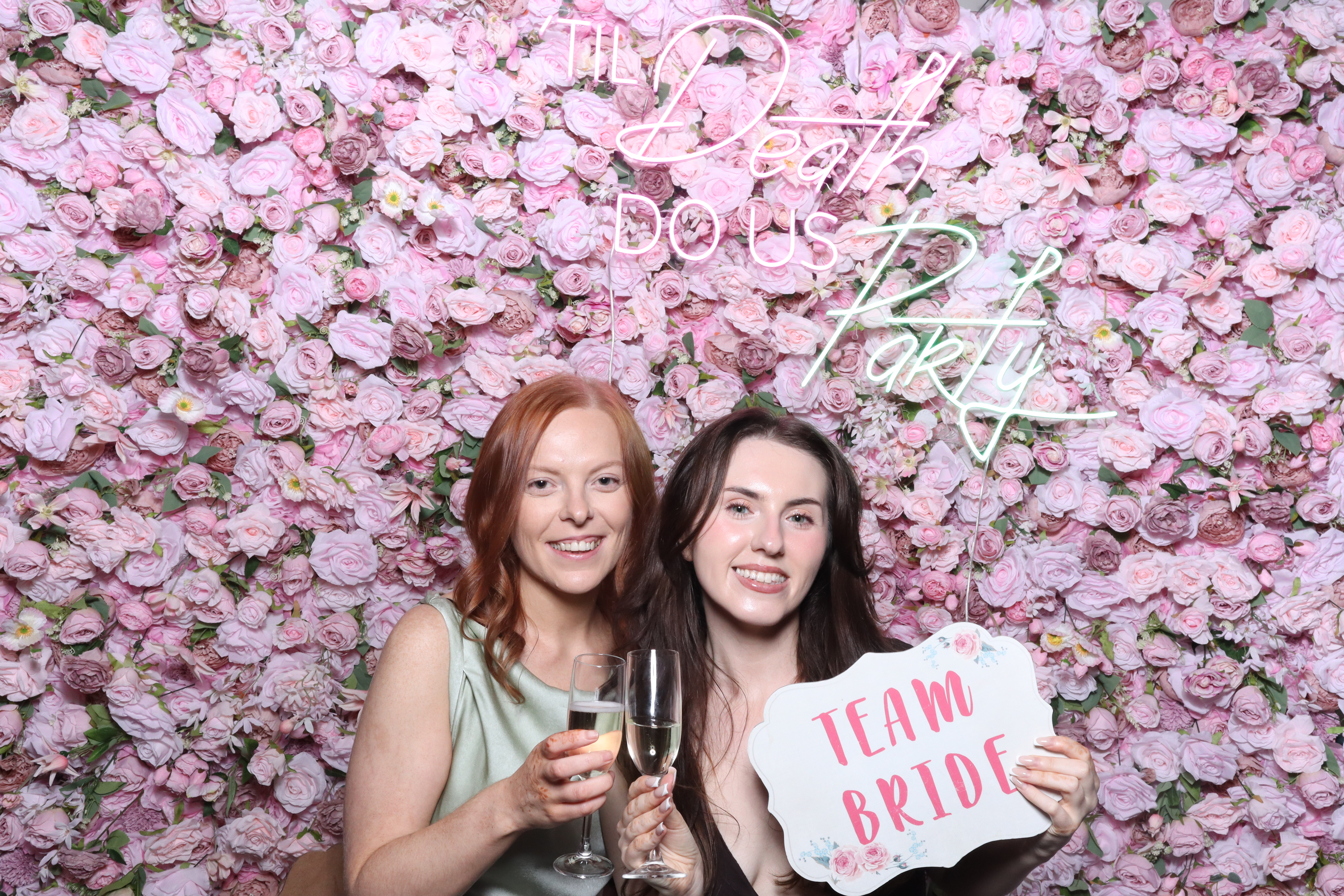 Shahanna and Taylor | View more photos from the event at gallery.magicimages.uk/u/MagicImages/Shahanna-and-Taylor