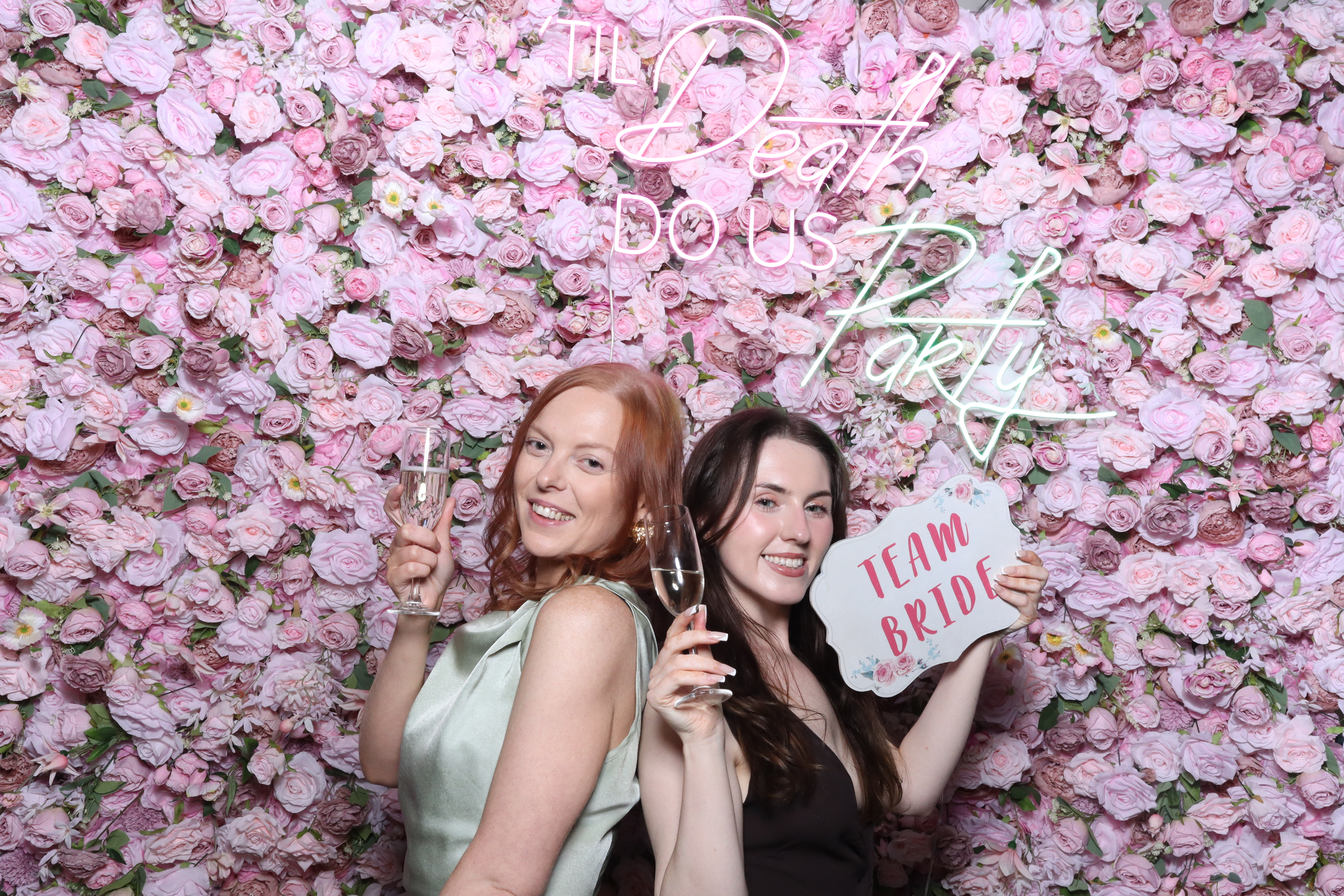 Shahanna and Taylor | View more photos from the event at gallery.magicimages.uk/u/MagicImages/Shahanna-and-Taylor