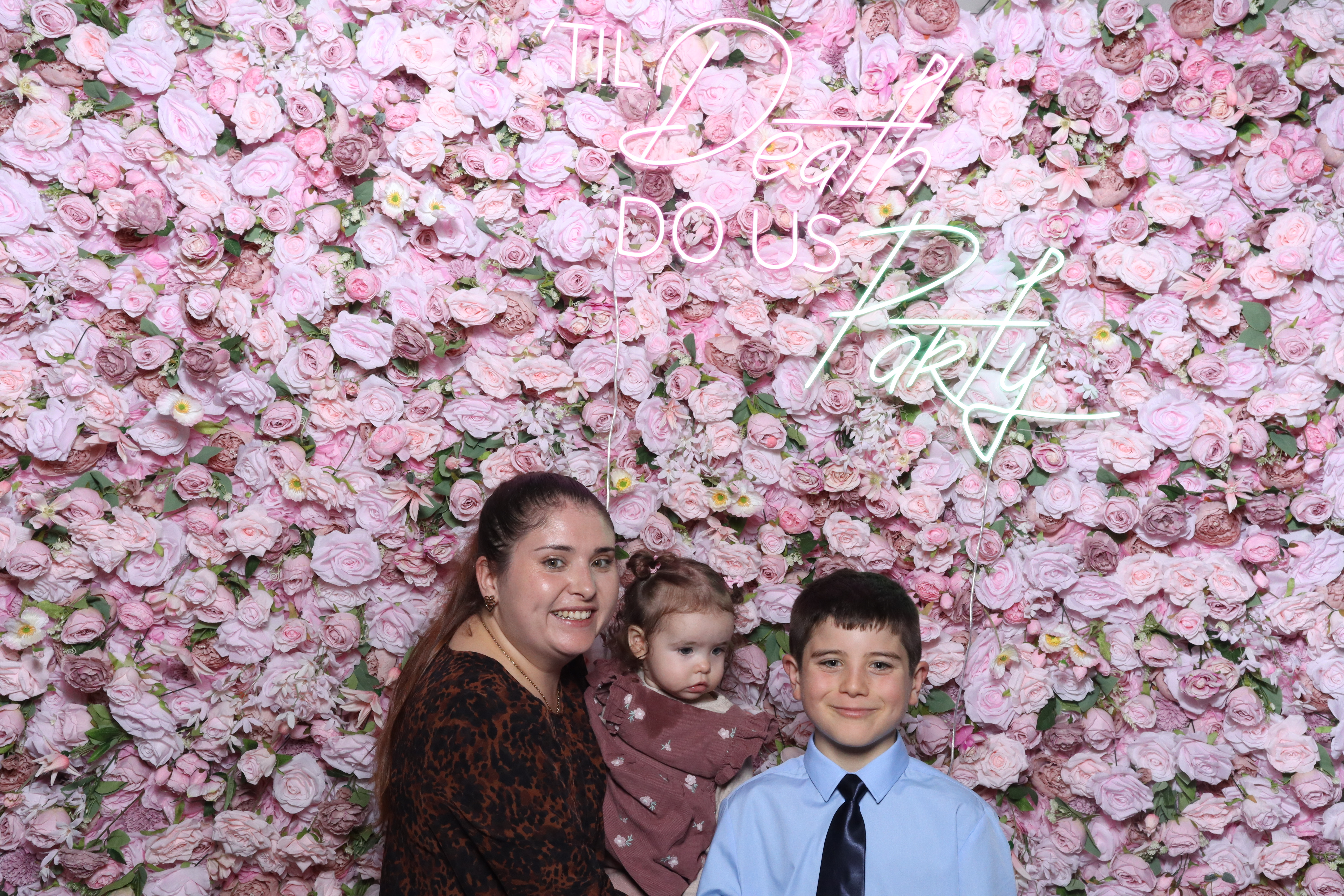 Shahanna and Taylor | View more photos from the event at gallery.magicimages.uk/u/MagicImages/Shahanna-and-Taylor