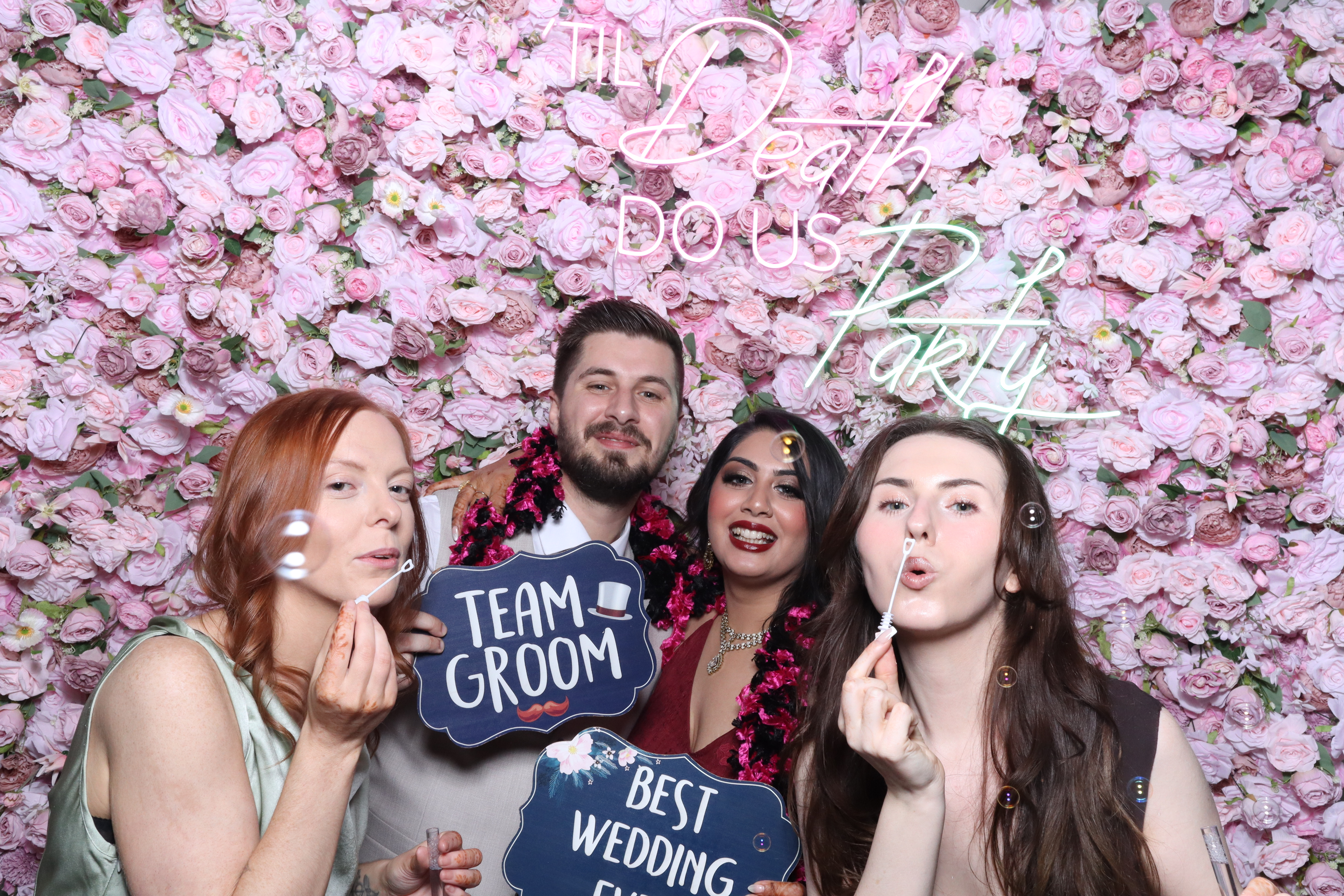 Shahanna and Taylor | View more photos from the event at gallery.magicimages.uk/u/MagicImages/Shahanna-and-Taylor