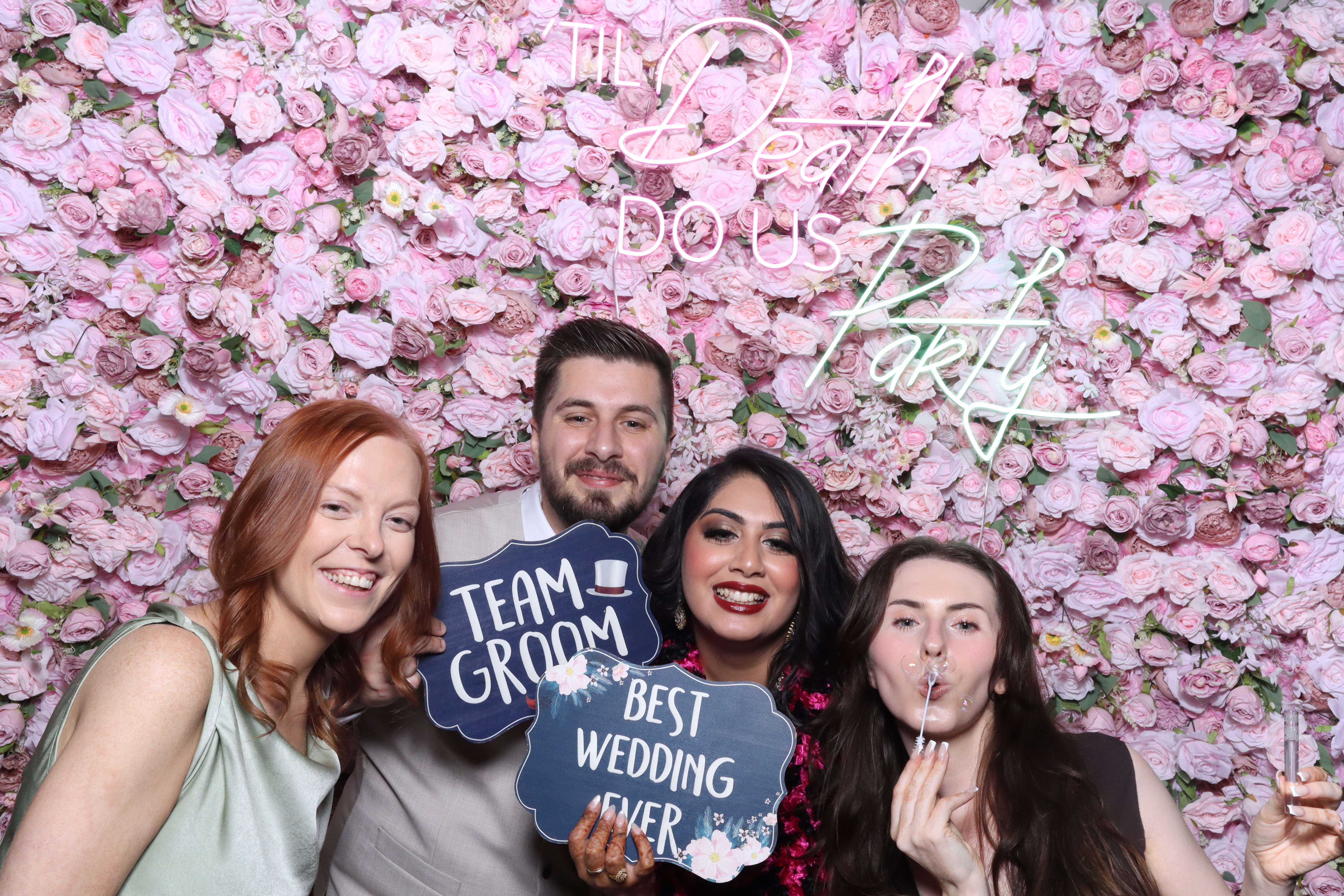 Shahanna and Taylor | View more photos from the event at gallery.magicimages.uk/u/MagicImages/Shahanna-and-Taylor