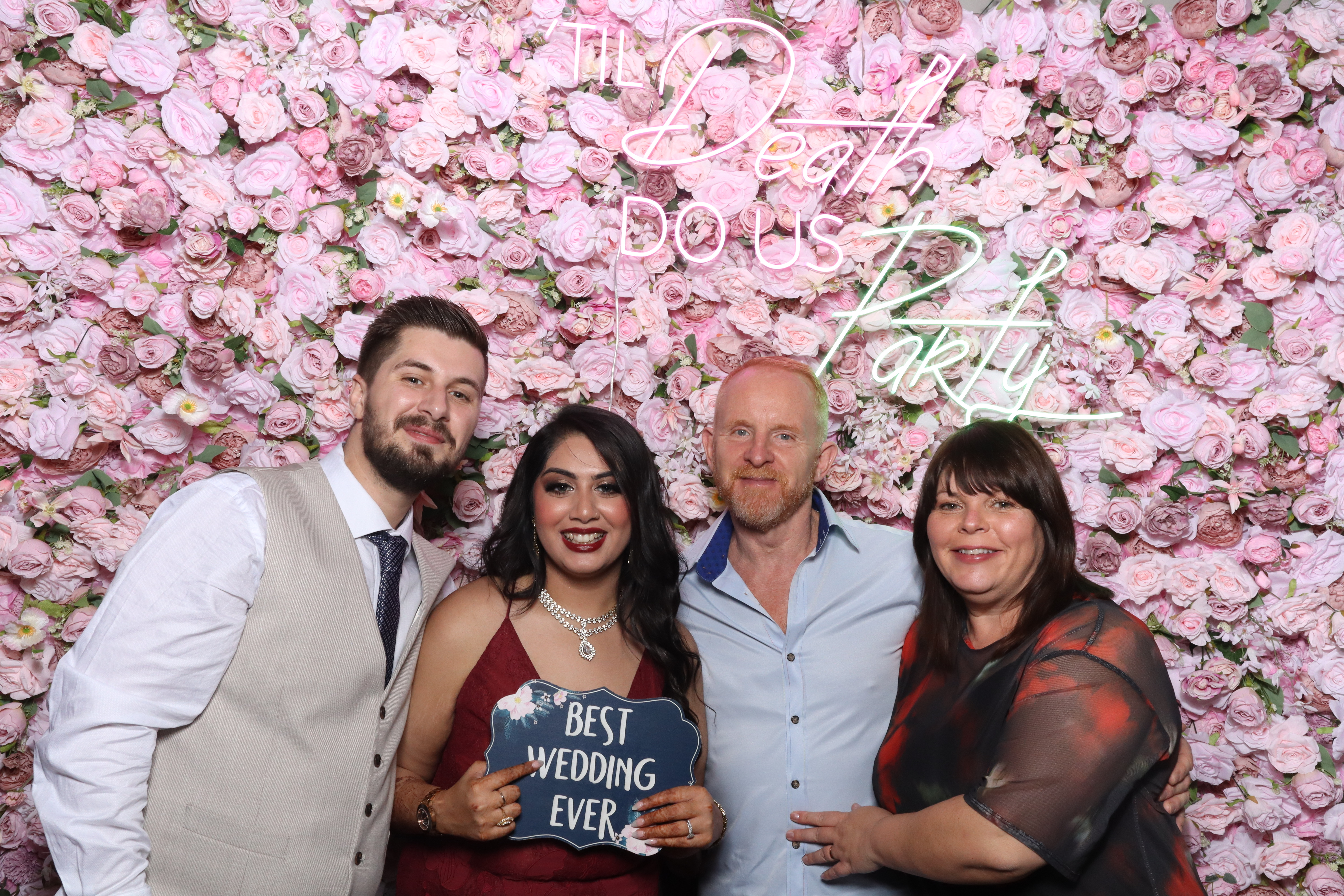 Shahanna and Taylor | View more photos from the event at gallery.magicimages.uk/u/MagicImages/Shahanna-and-Taylor