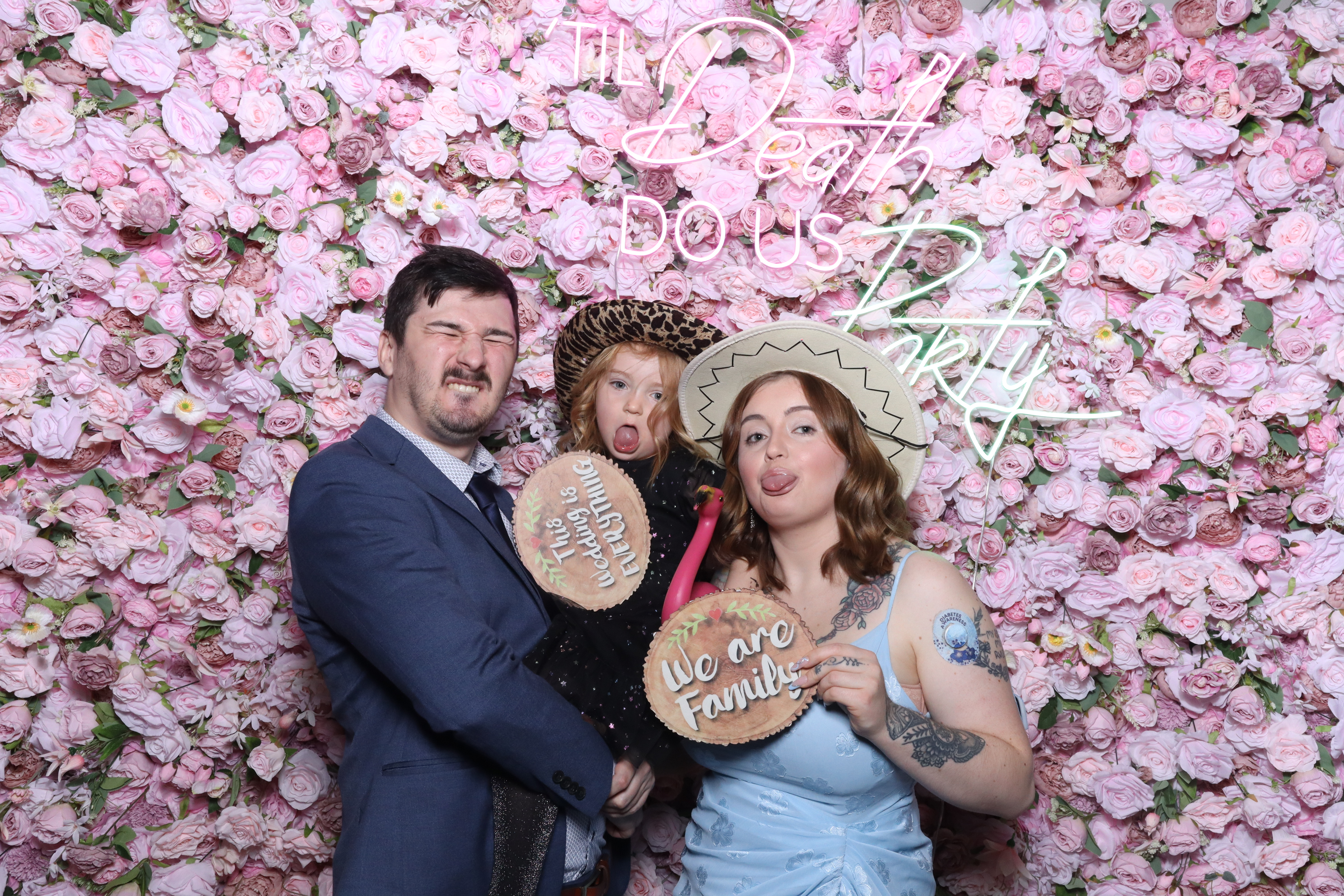 Shahanna and Taylor | View more photos from the event at gallery.magicimages.uk/u/MagicImages/Shahanna-and-Taylor