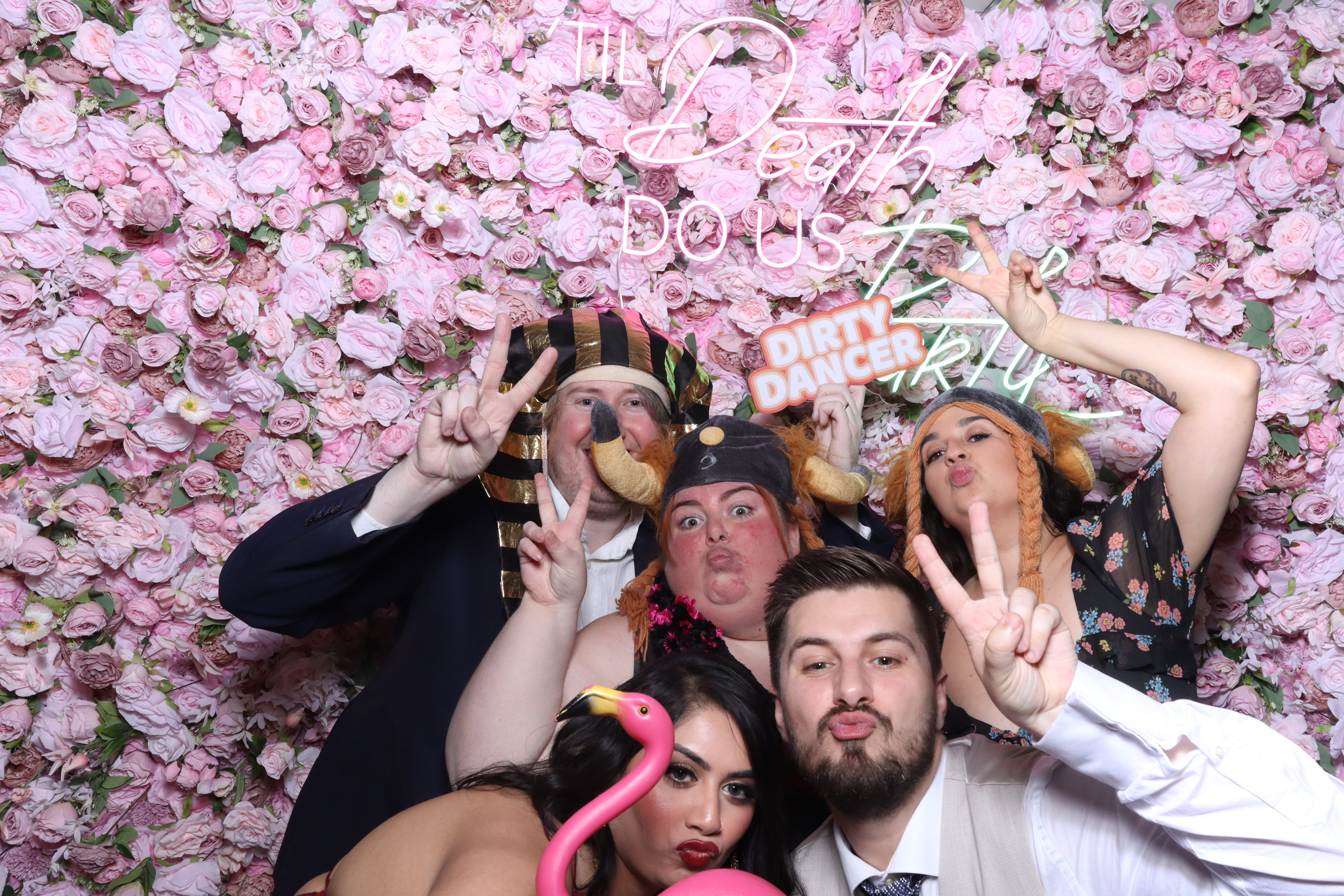 Shahanna and Taylor | View more photos from the event at gallery.magicimages.uk/u/MagicImages/Shahanna-and-Taylor