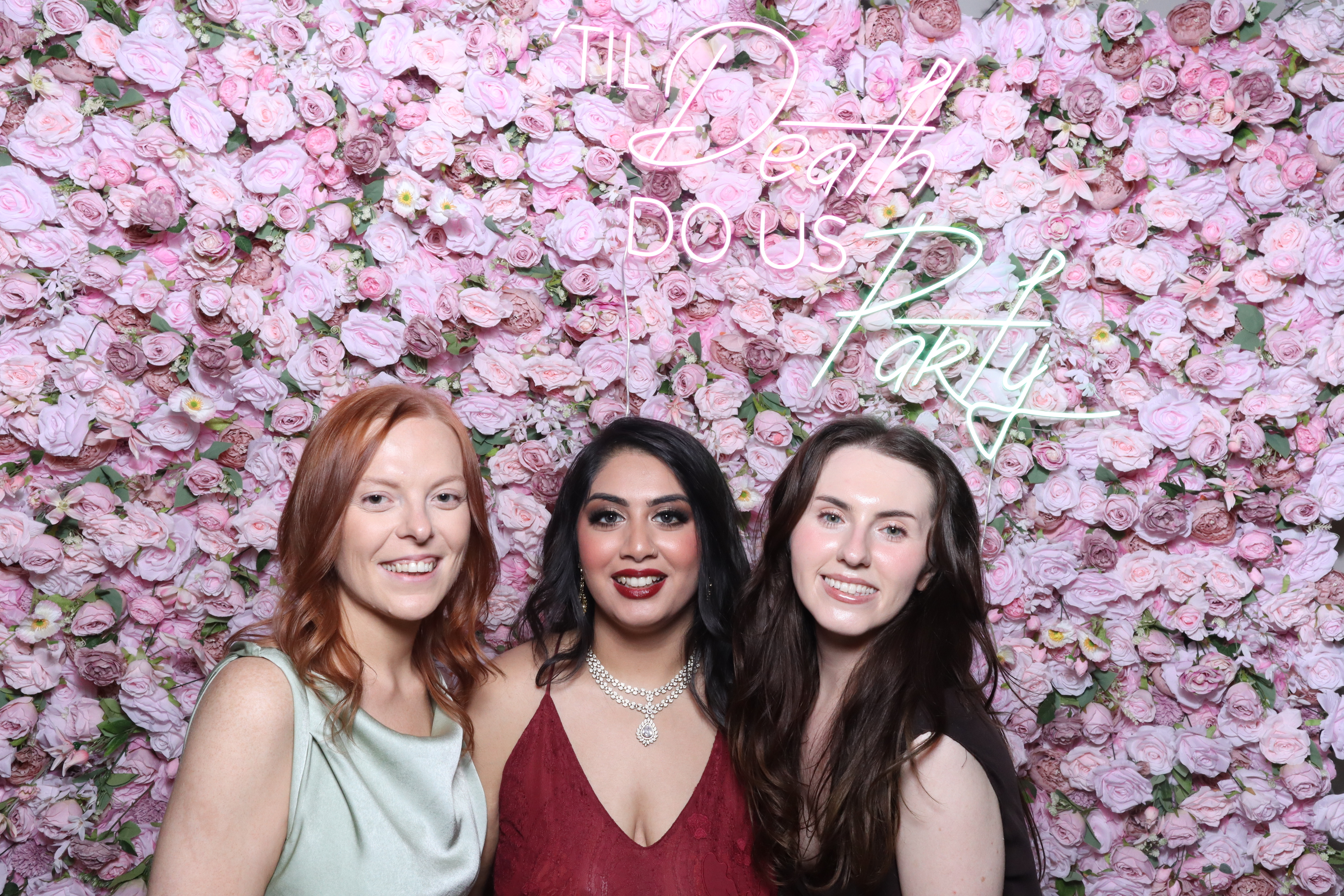 Shahanna and Taylor | View more photos from the event at gallery.magicimages.uk/u/MagicImages/Shahanna-and-Taylor