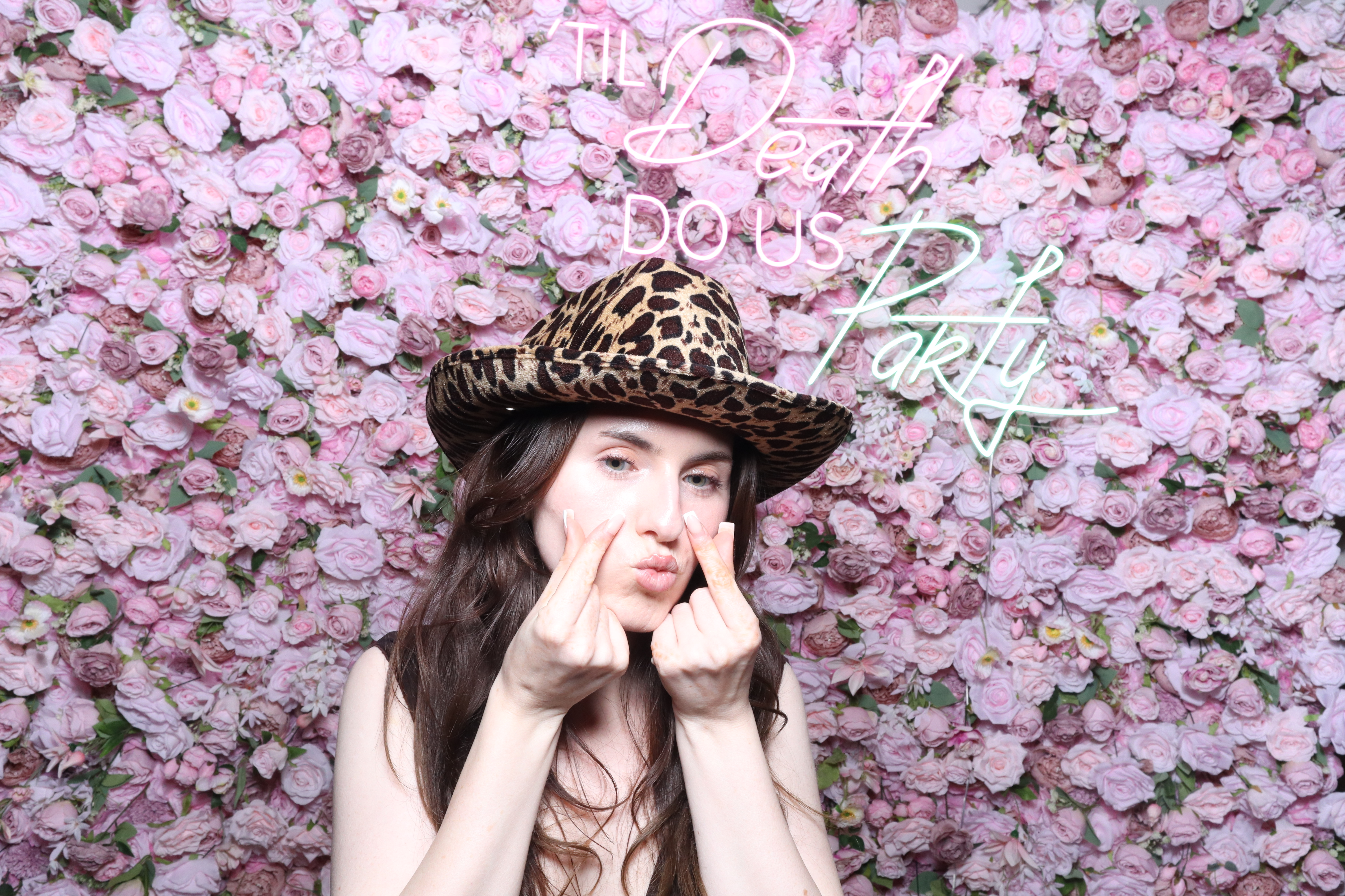 Shahanna and Taylor | View more photos from the event at gallery.magicimages.uk/u/MagicImages/Shahanna-and-Taylor