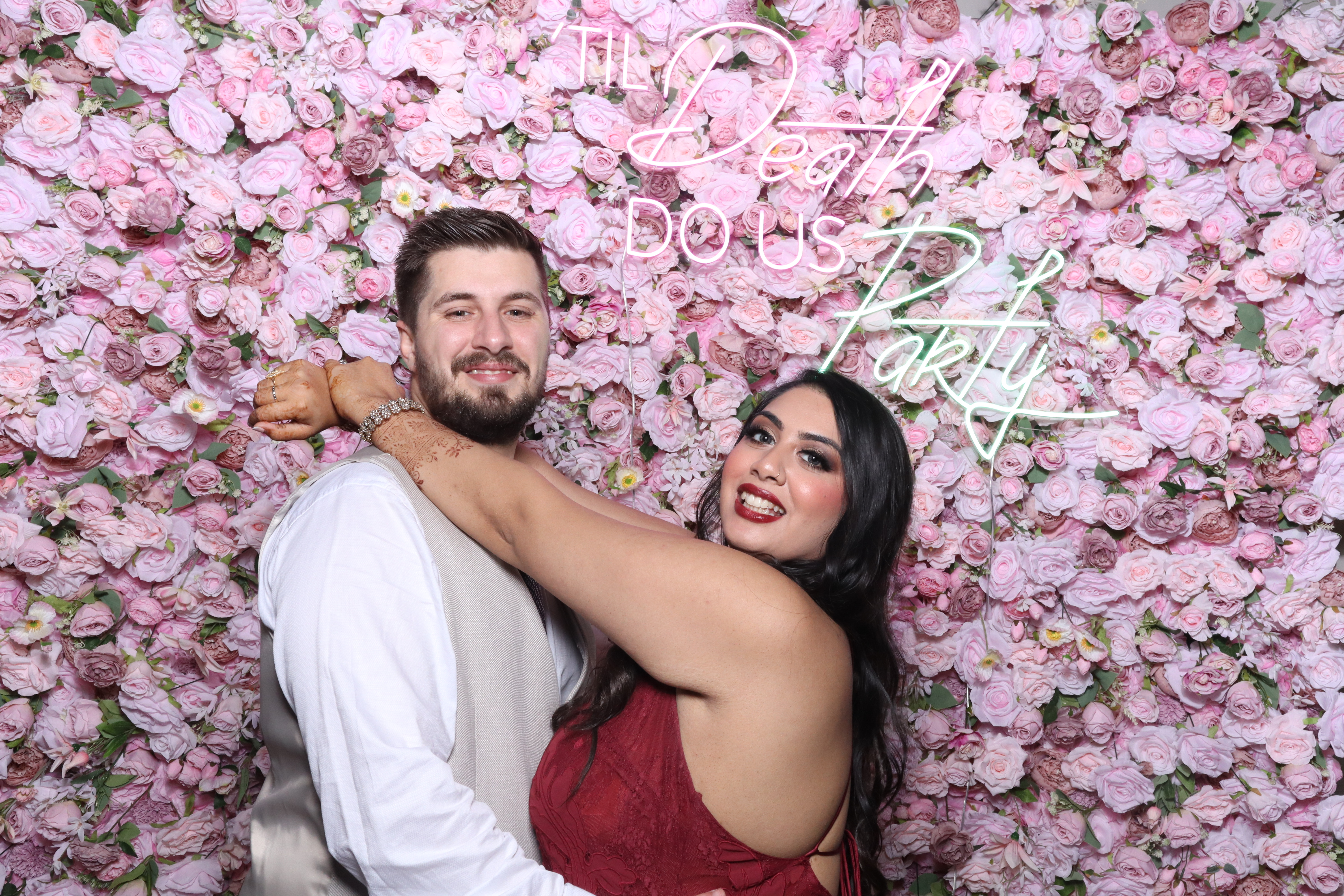 Shahanna and Taylor | View more photos from the event at gallery.magicimages.uk/u/MagicImages/Shahanna-and-Taylor