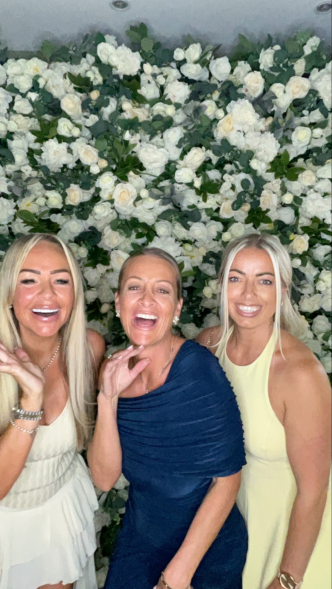 Shusma & Ade’s Wedding photo booth images  | View more photos from the event at gallery.magicimages.uk/u/MagicImages/Shusma-Ade’s-Wedding-photo-booth-images