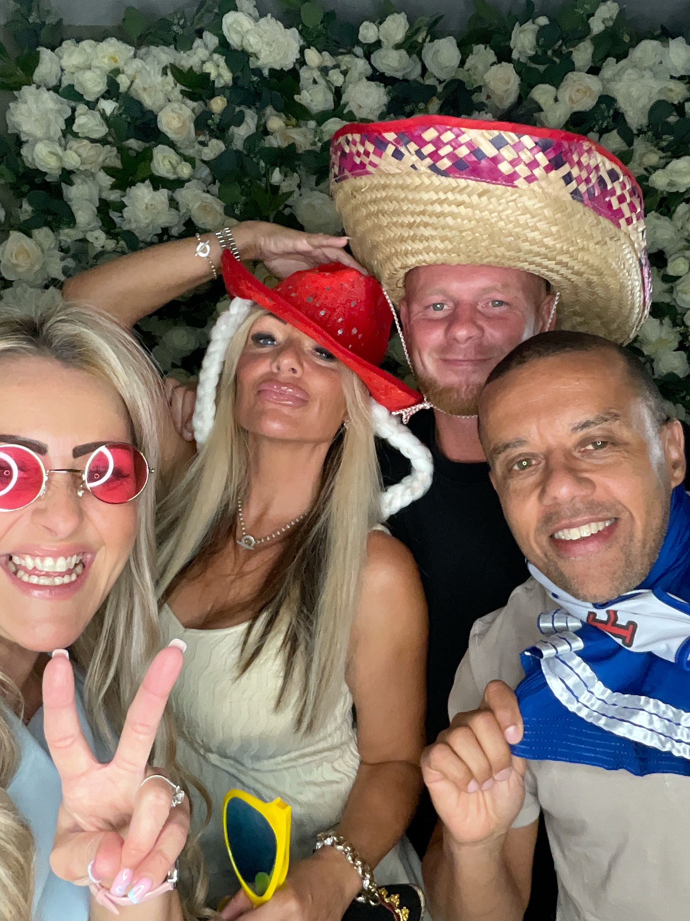 Shusma & Ade’s Wedding photo booth images  | View more photos from the event at gallery.magicimages.uk/u/MagicImages/Shusma-Ade’s-Wedding-photo-booth-images