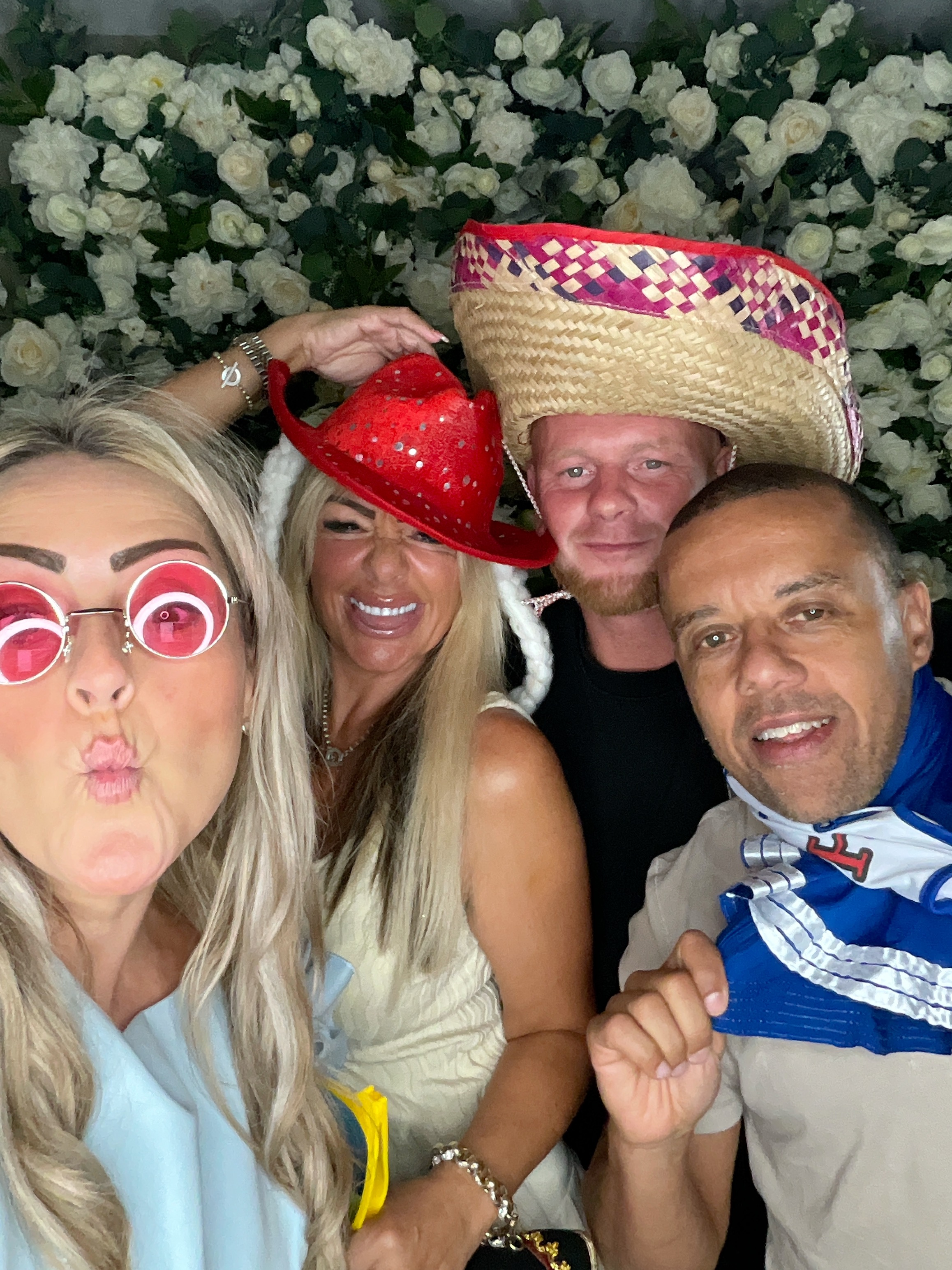 Shusma & Ade’s Wedding photo booth images  | View more photos from the event at gallery.magicimages.uk/u/MagicImages/Shusma-Ade’s-Wedding-photo-booth-images