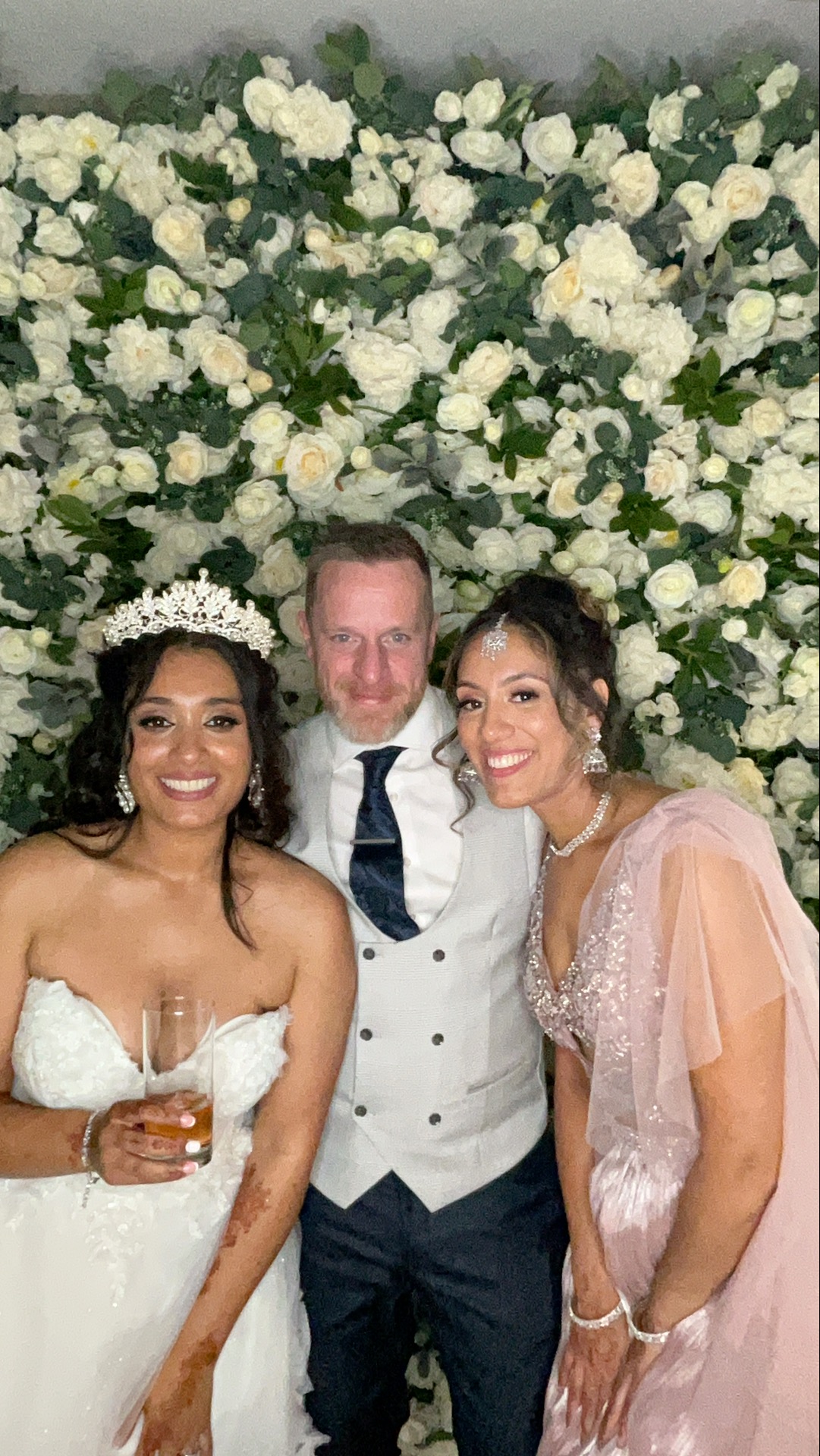 Shusma & Ade’s Wedding photo booth images  | View more photos from the event at gallery.magicimages.uk/u/MagicImages/Shusma-Ade’s-Wedding-photo-booth-images