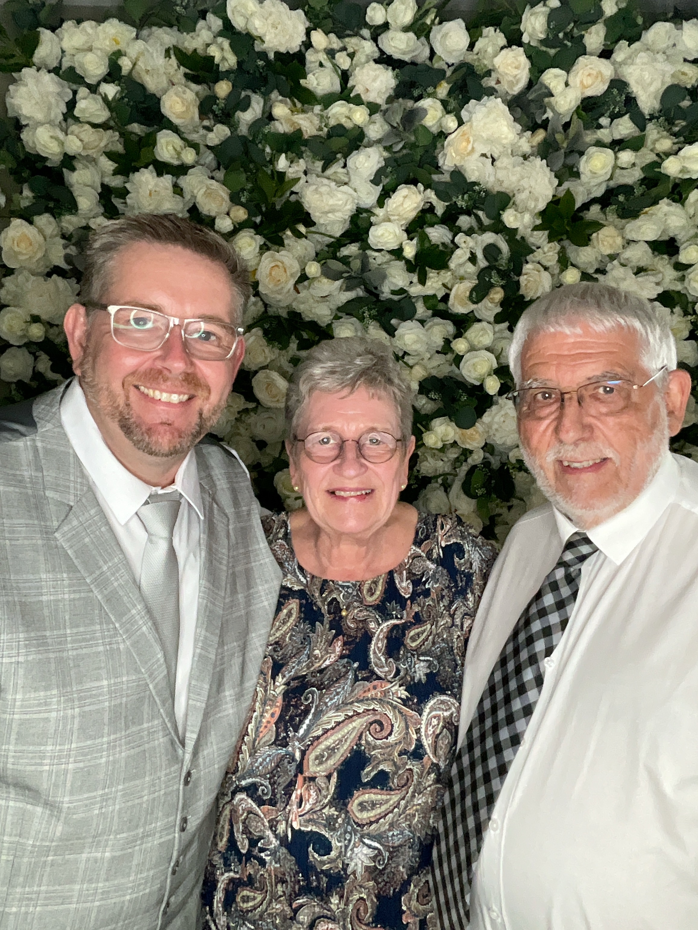 Shusma & Ade’s Wedding photo booth images  | View more photos from the event at gallery.magicimages.uk/u/MagicImages/Shusma-Ade’s-Wedding-photo-booth-images